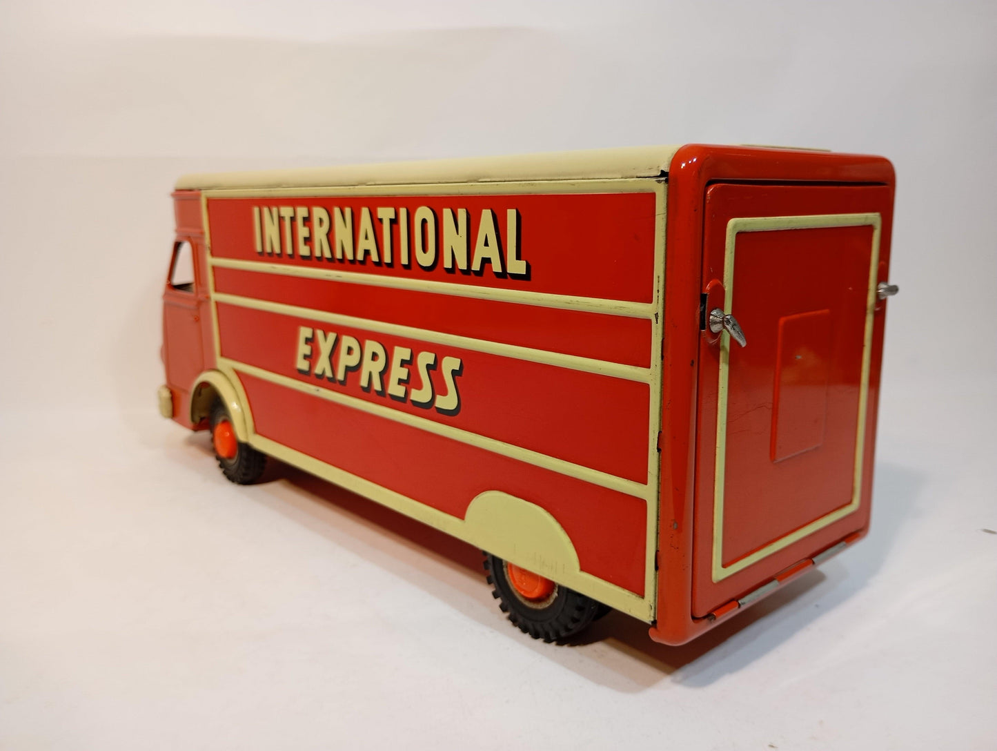 Gama Art.291/1 Int. Express Furniture Van OVP (72377)