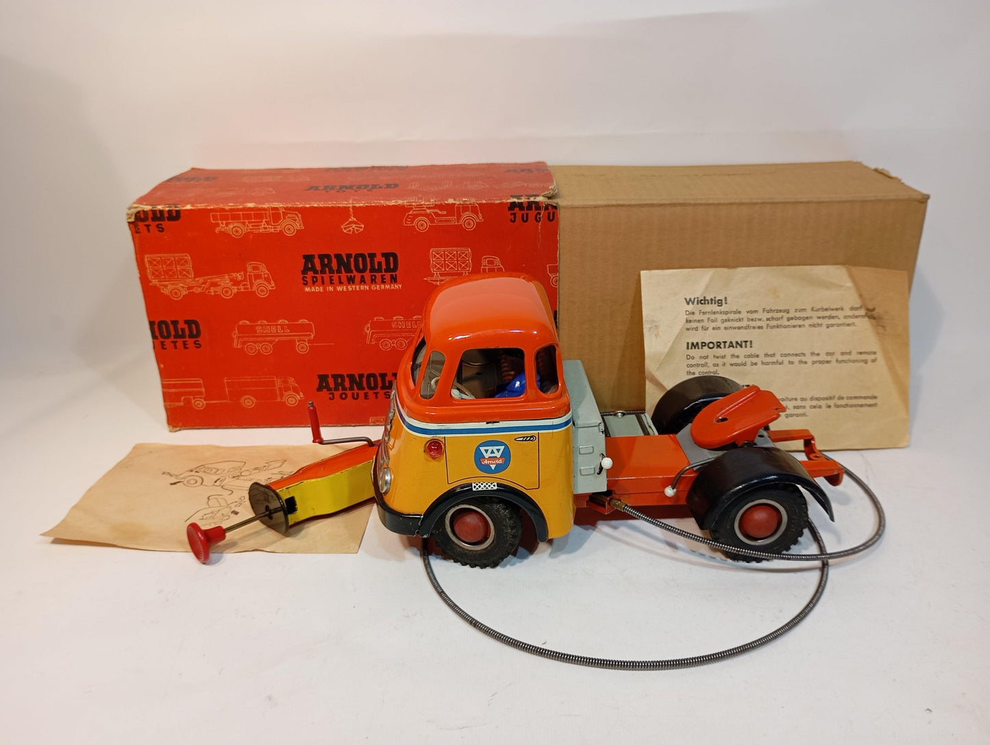 Arnold DAF tractor Art.9000 in original packaging (72496)
