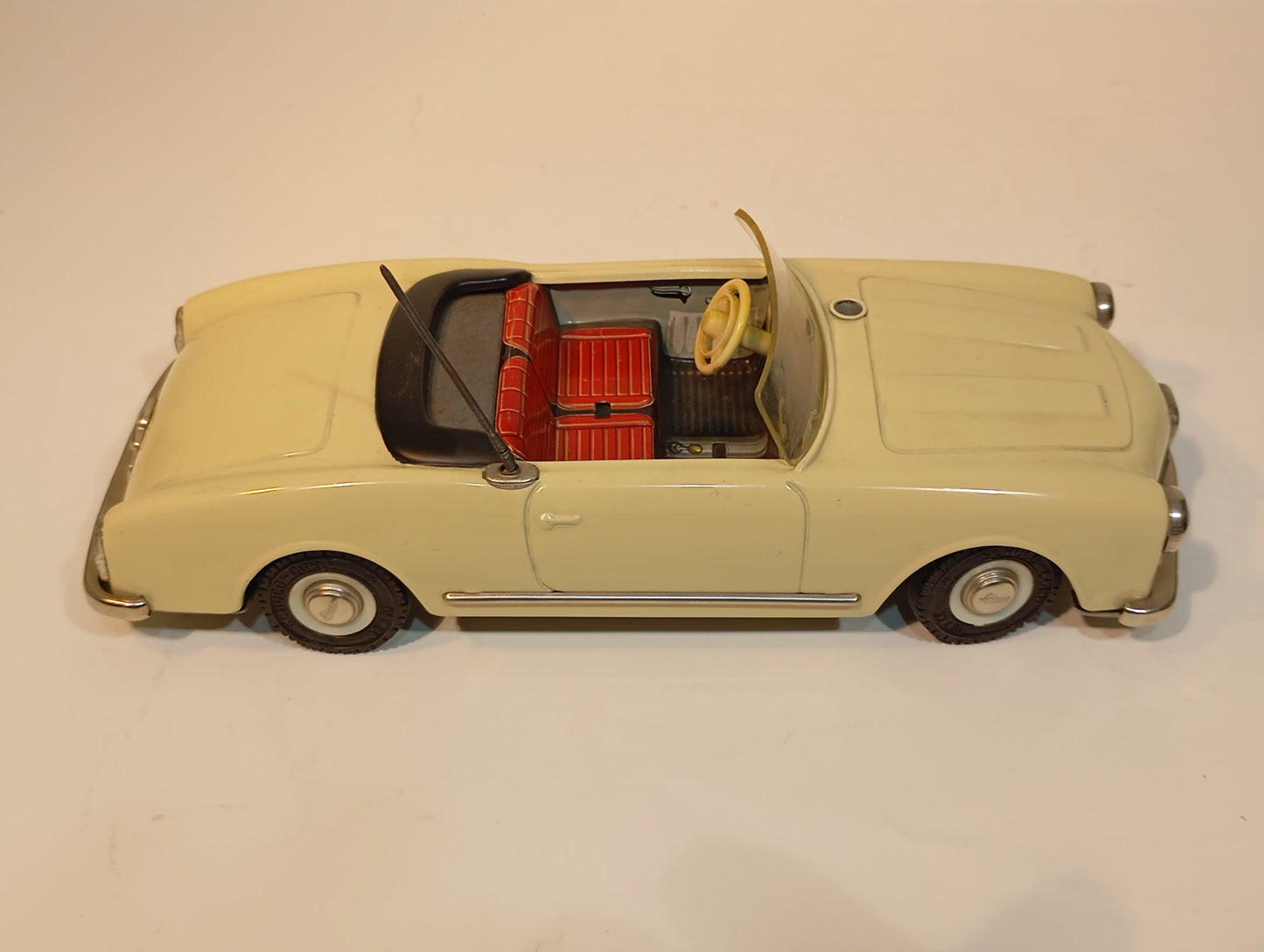 Schuco Art.2010 Alfa Romeo OVP (72387)