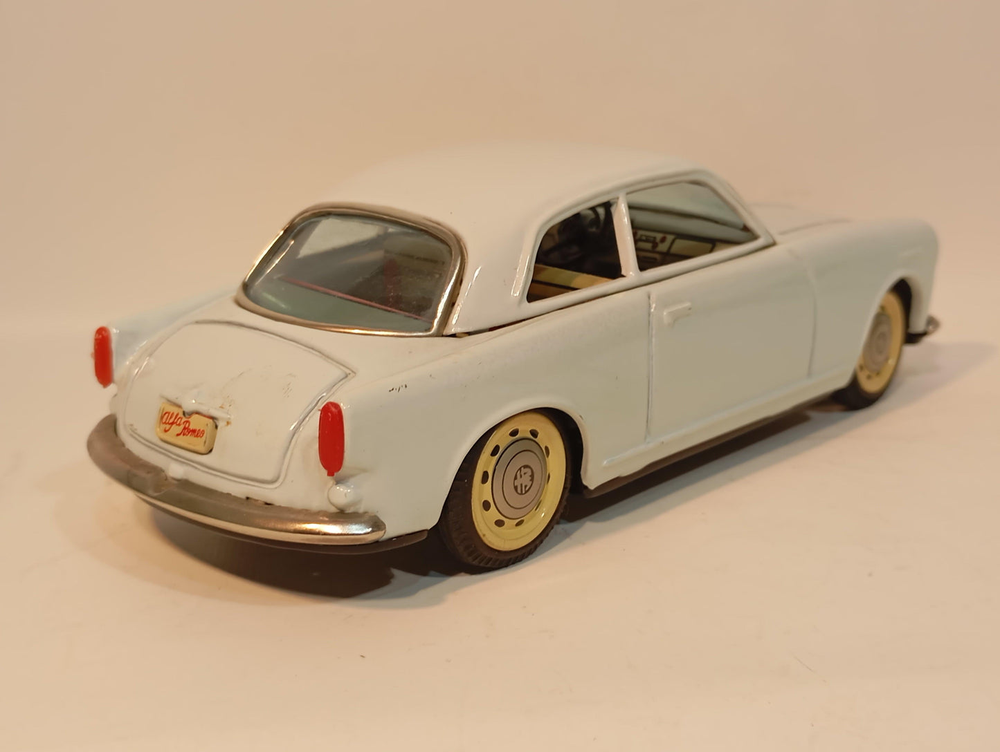 Bandai Alfa Romeo Giulietta Sprint ART.788 OVP (72611)