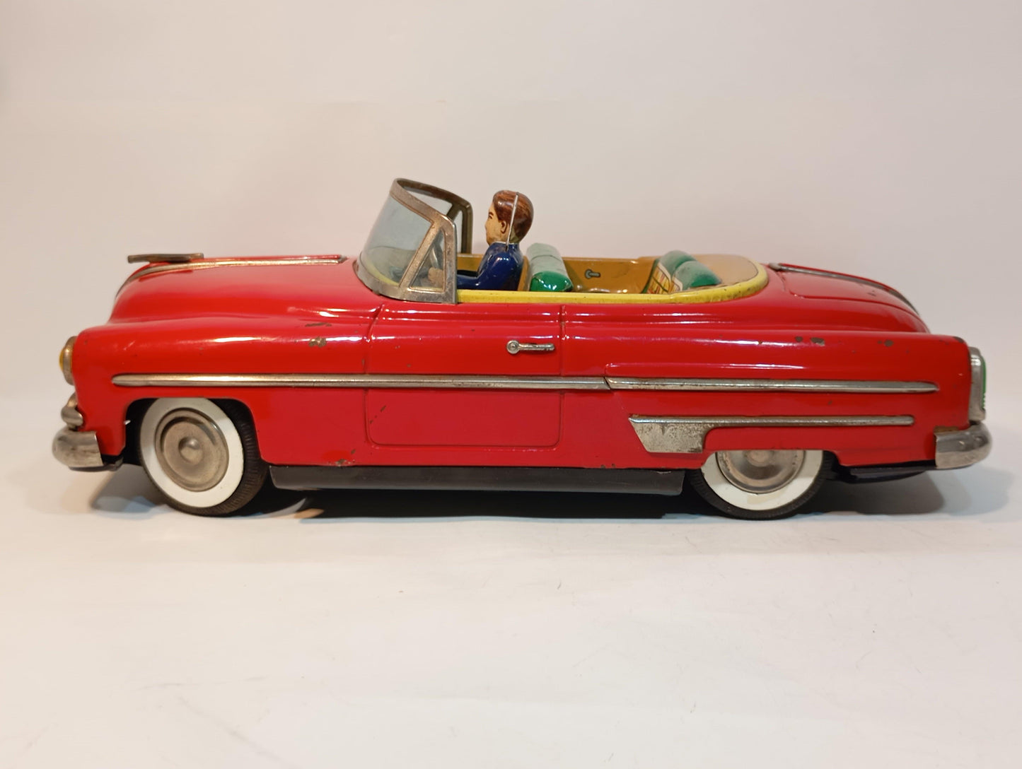 Japanese Pontiac or Buick Ichiko (72697)