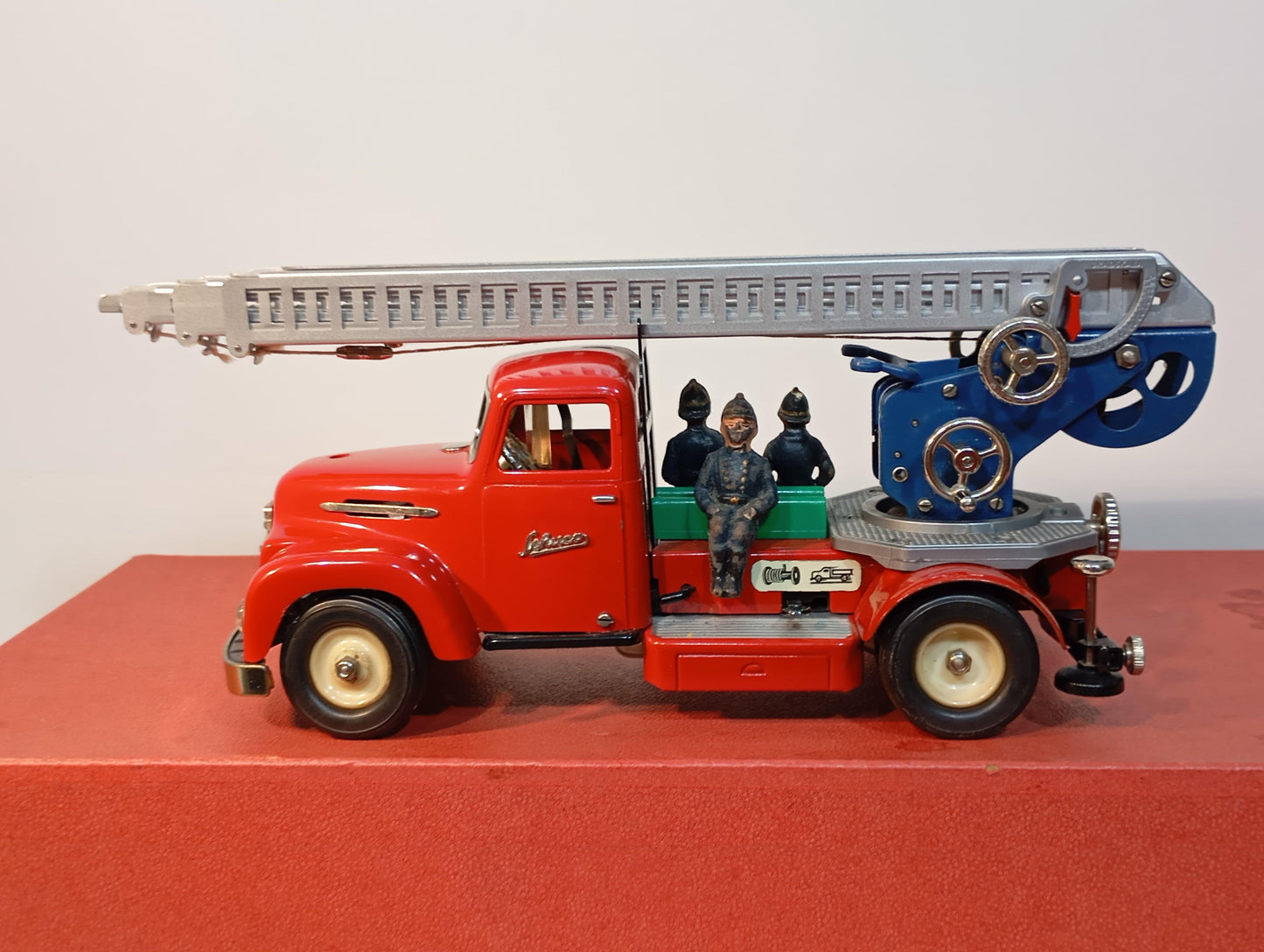 Schuco Fire Department Art.6080 OVP (72500)