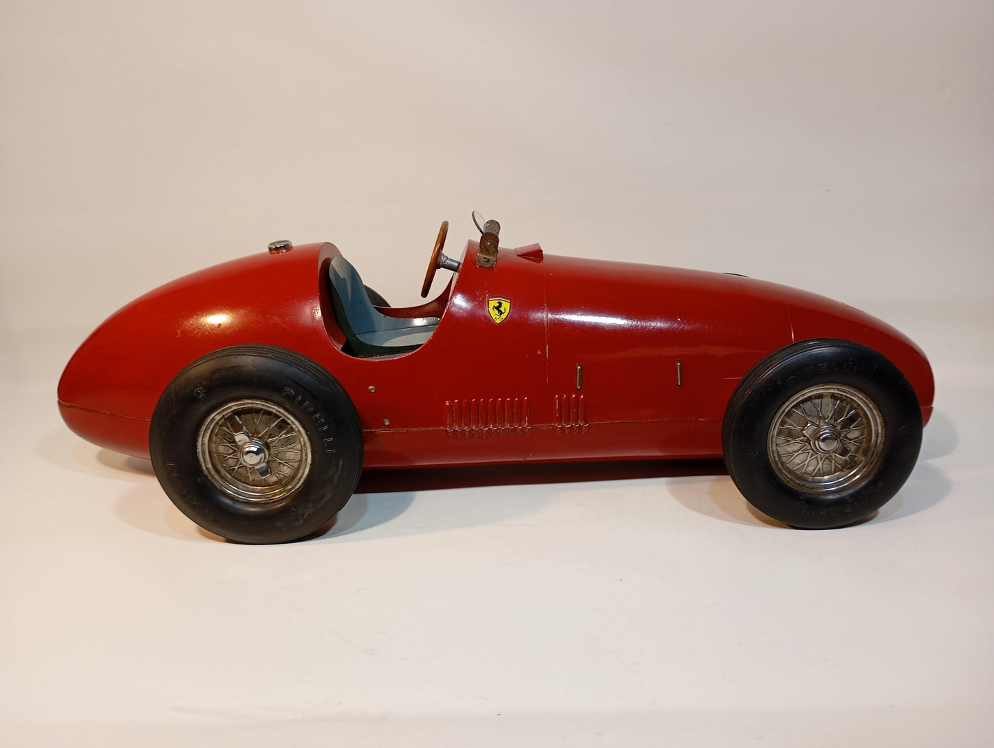 Toschi MLB Italy Ferrari Vignola Brevettato No. F1 and 555 Squadro (72732)