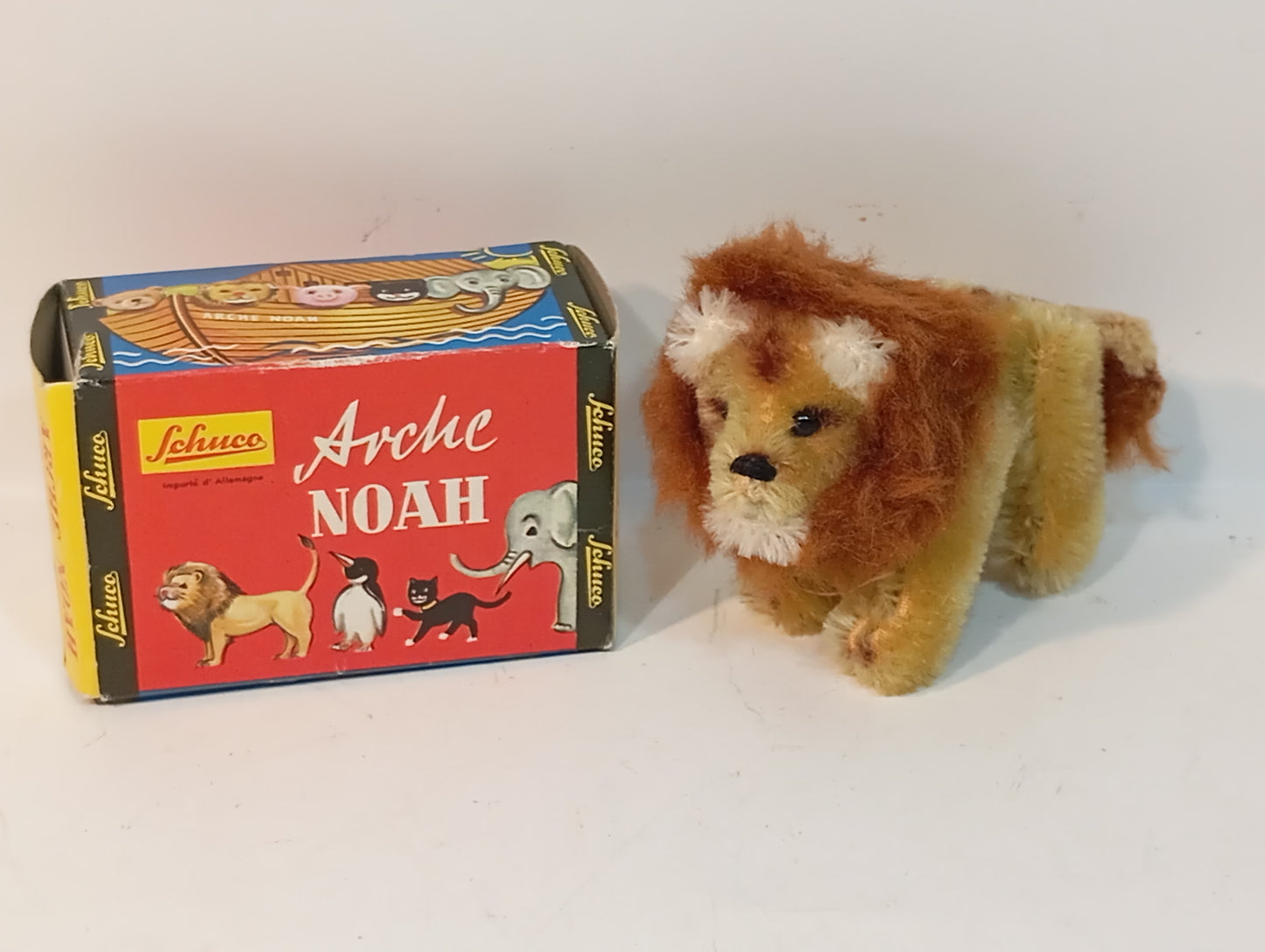 Schuco Noah's Ark Lion Art.596828 in original box (72835)