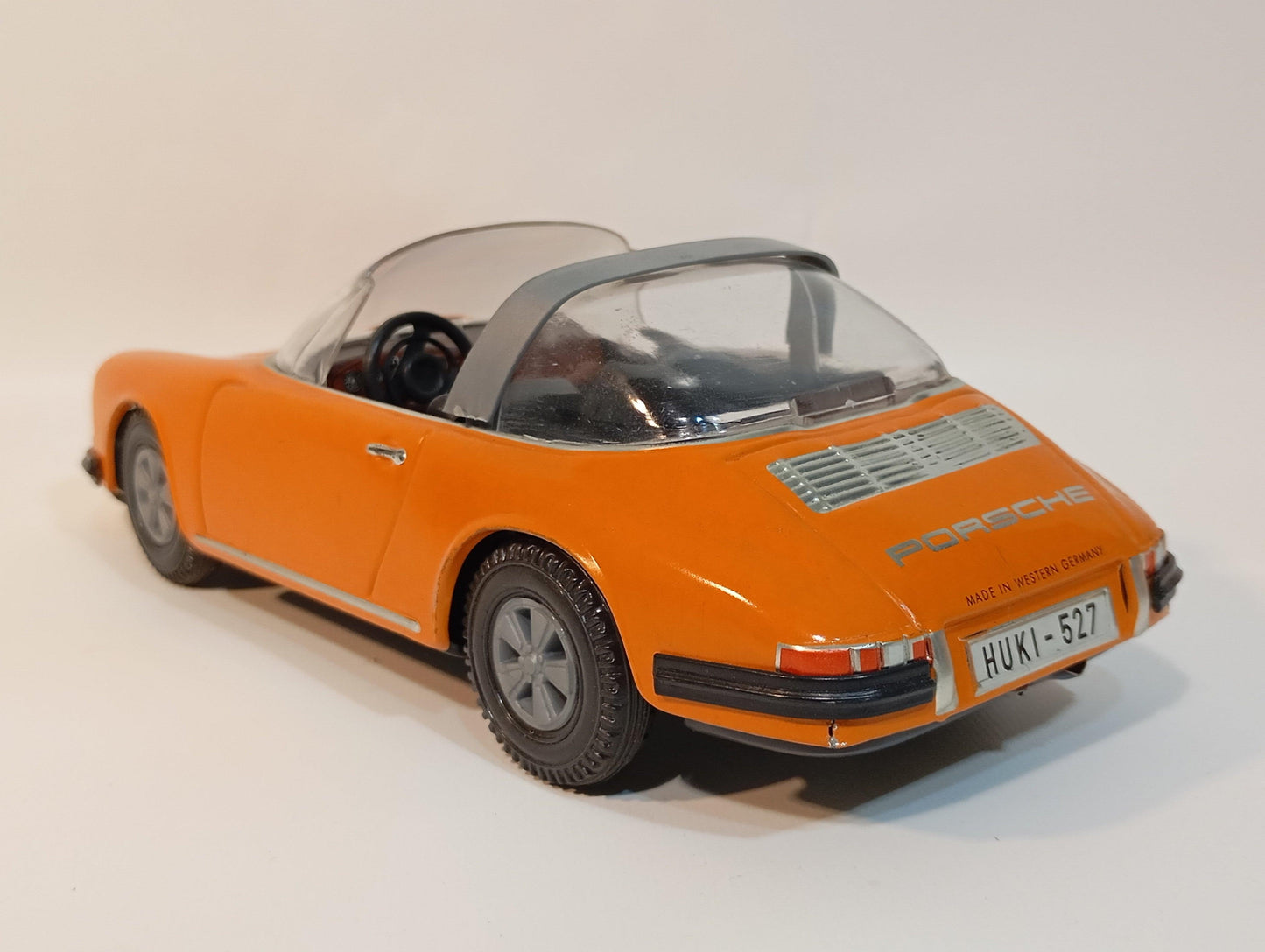 Huki Porsche 911 Targa Art.527 OK (72852)