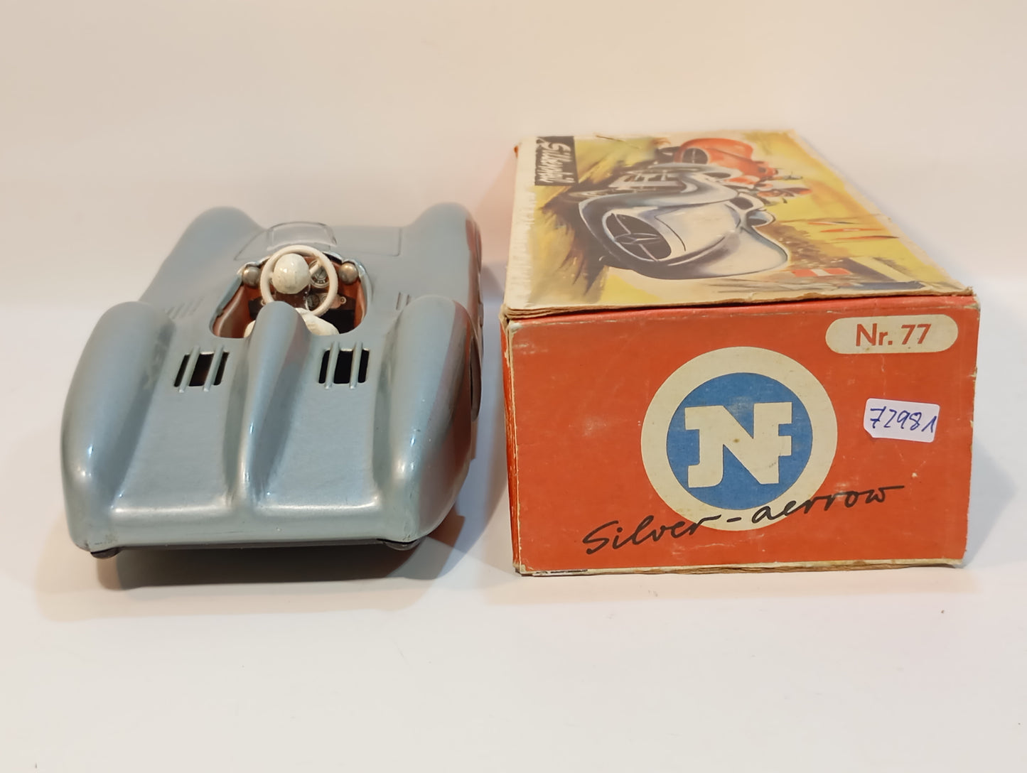 JNF Silver Arrow Art. 77 in original box (72981)