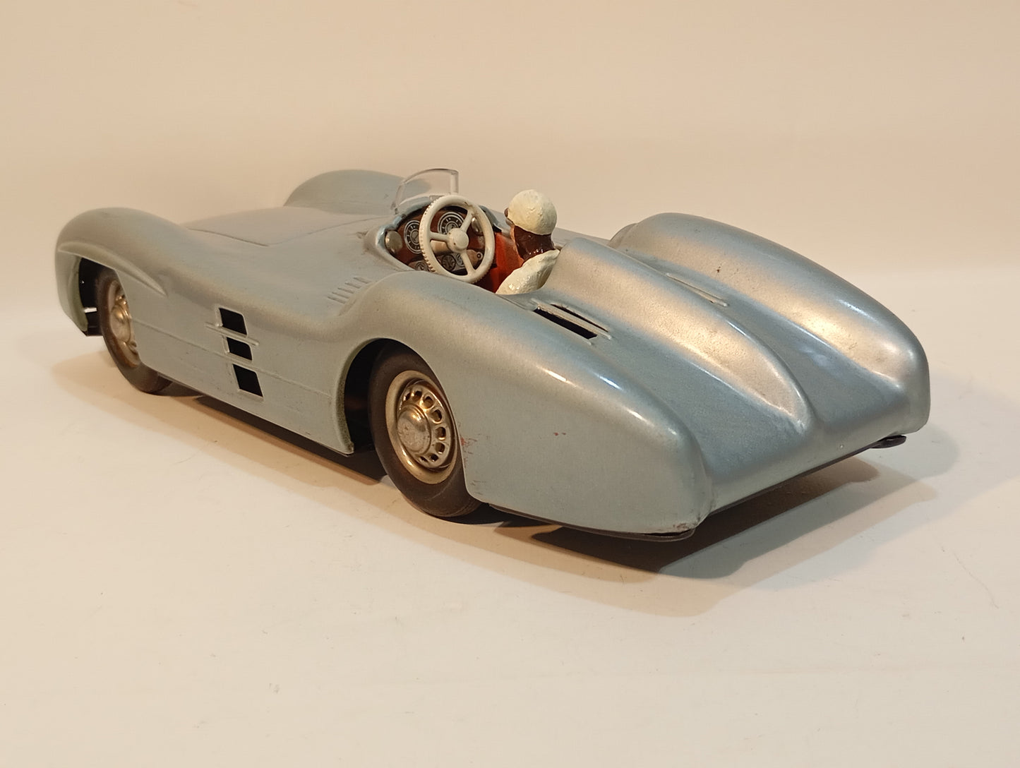 JNF Silver Arrow Art. 77 in original box (72981)