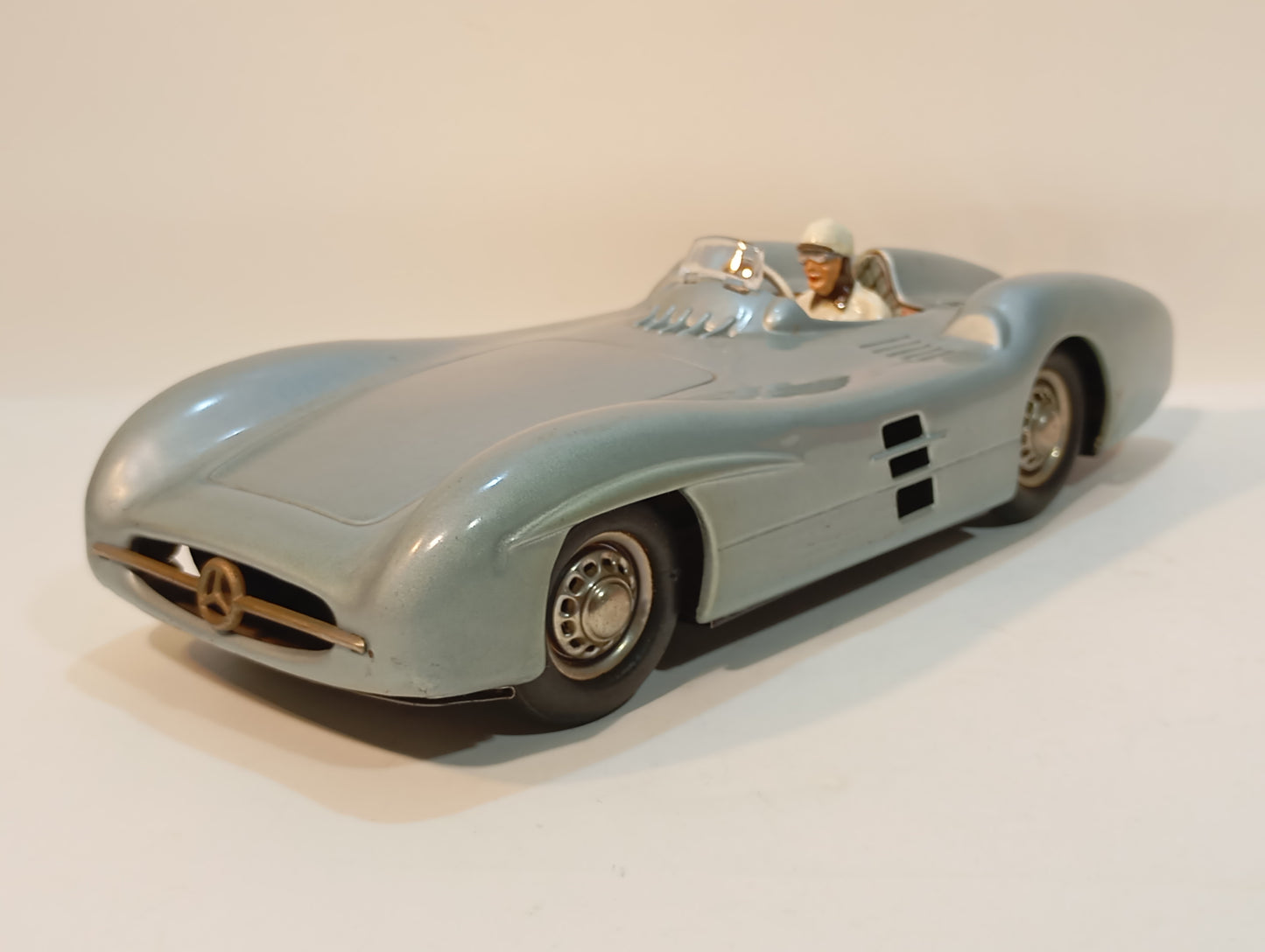 JNF Silver Arrow Art. 77 in original box (72981)