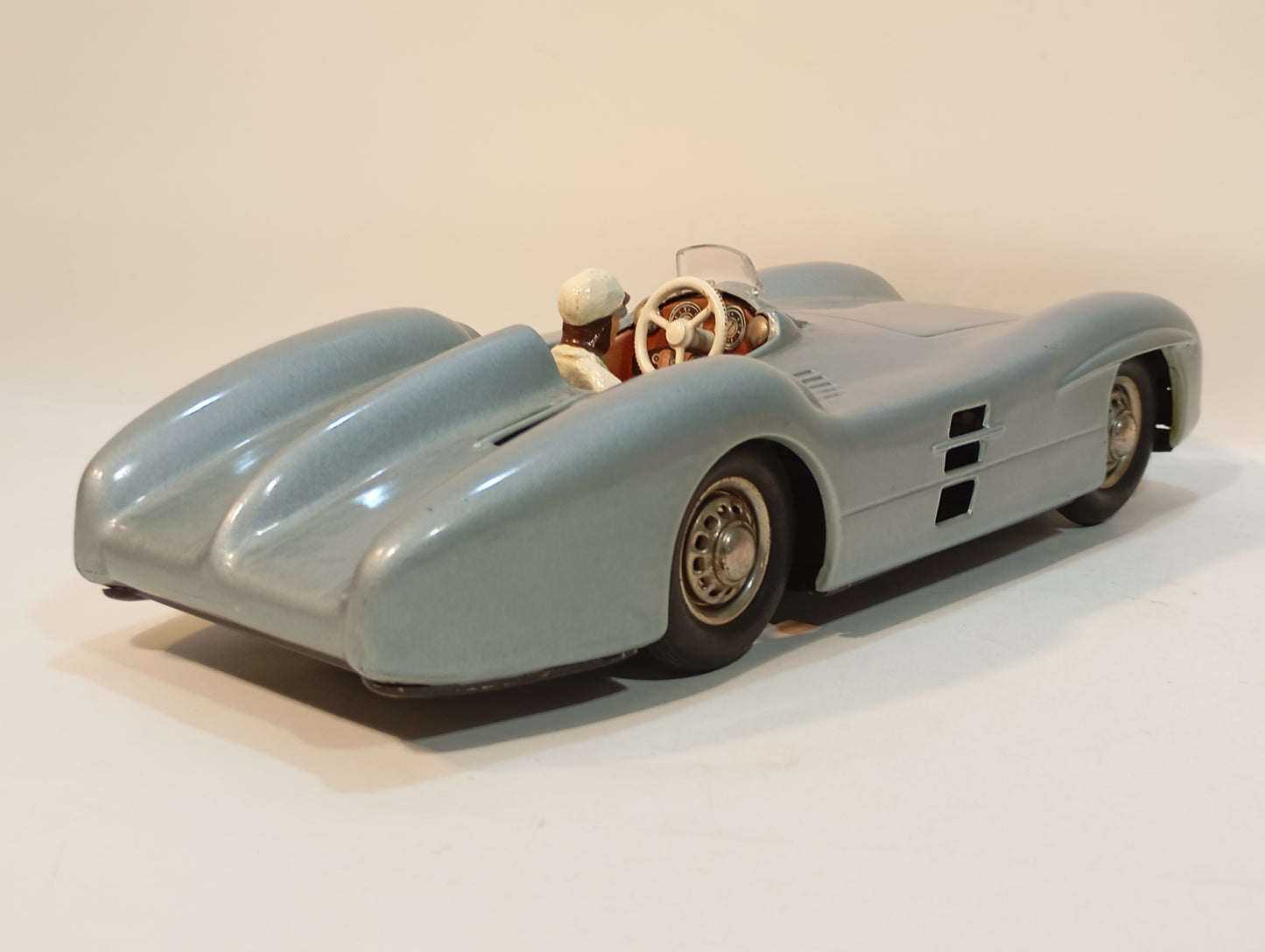 JNF Silver Arrow Art. 77 in original box (72981)