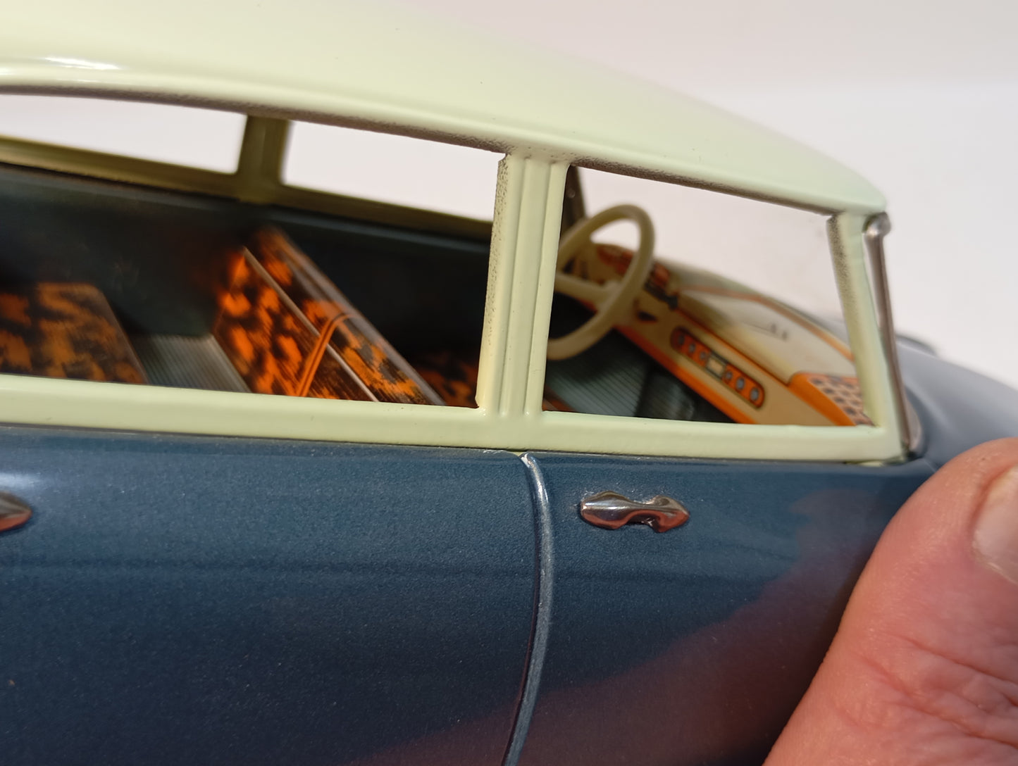 Bandai Citroen DS 19 Sedan Art.739 in original box (73002)