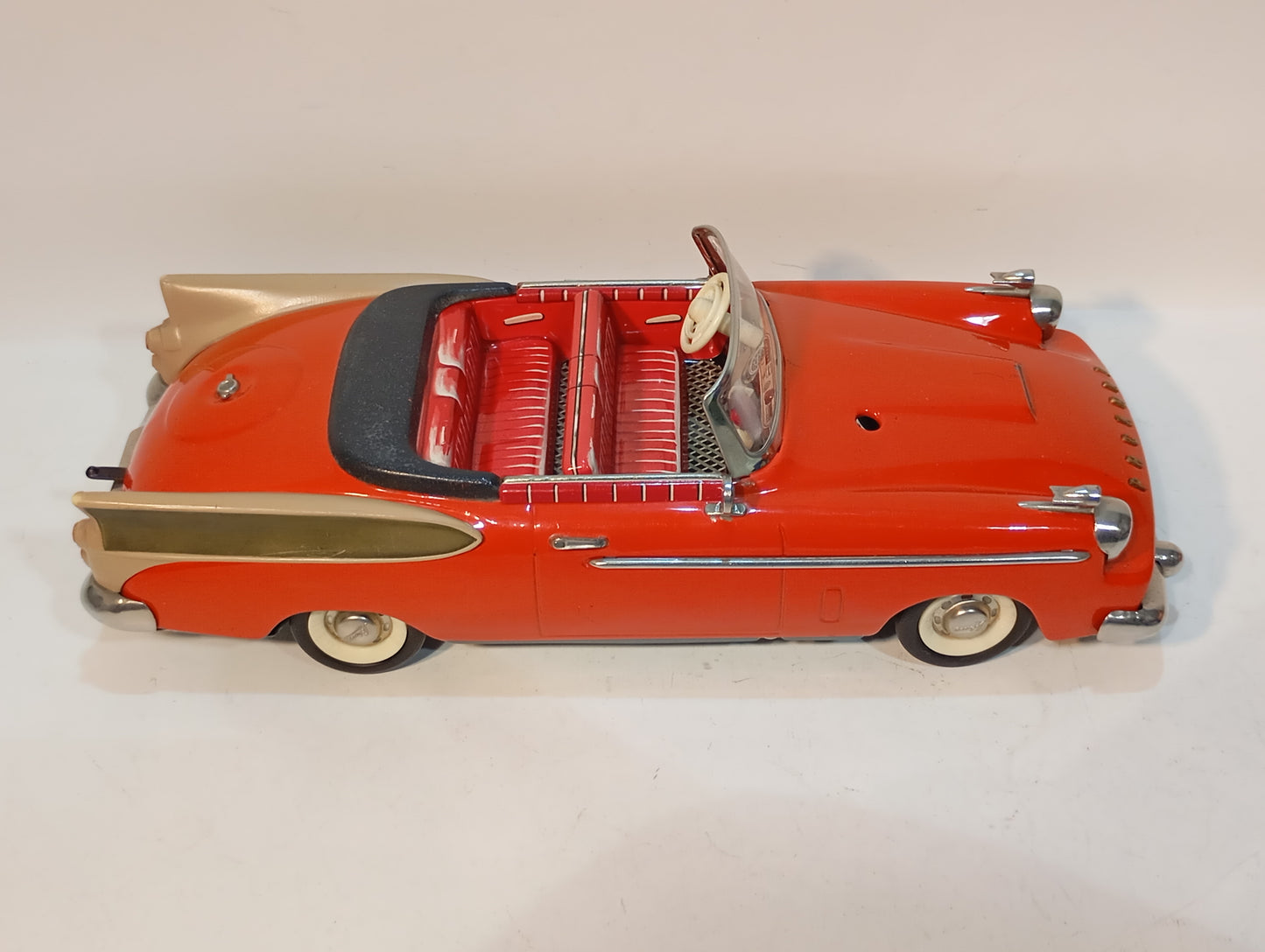 Schuco Art.5700 Packard Synchromatic Originalkarton (73084)