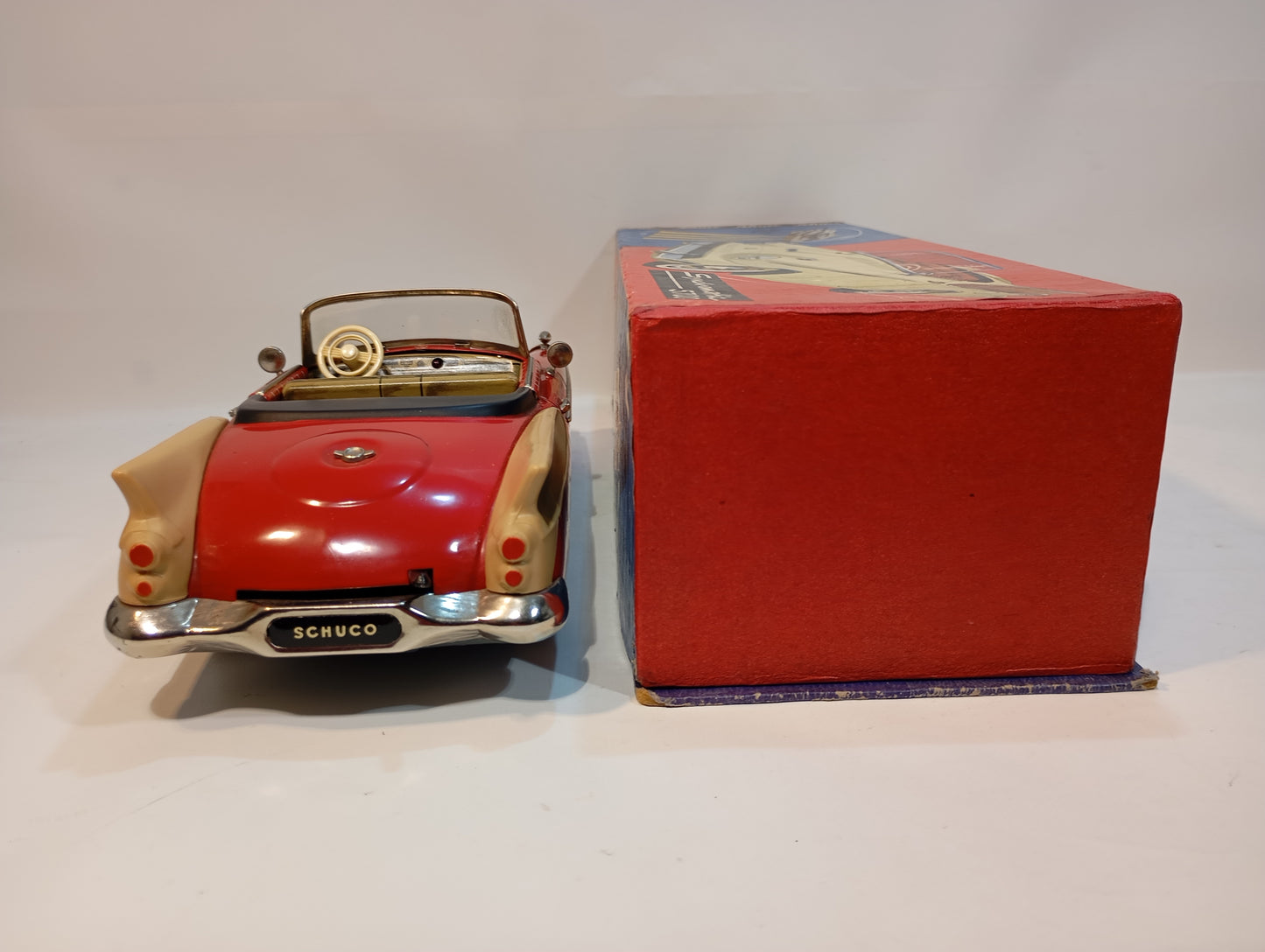 Schuco Art.5700 Packard Synchromatic original box (73085)