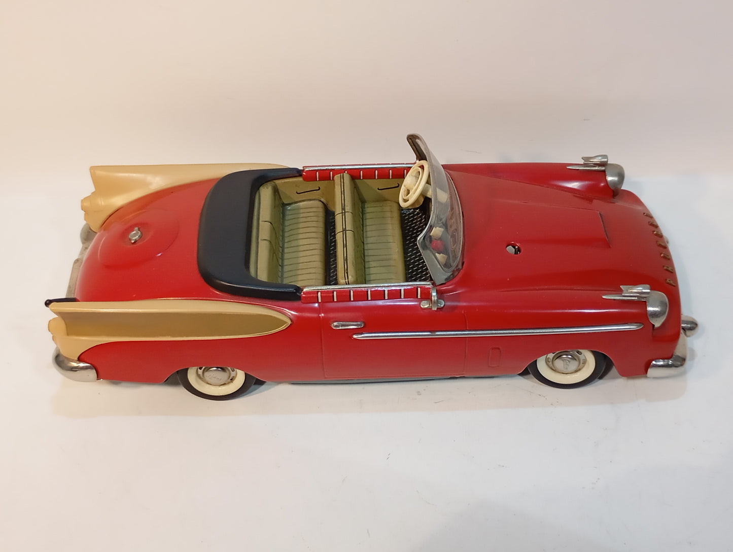 Schuco Art.5700 Packard Synchromatic original box (73085)