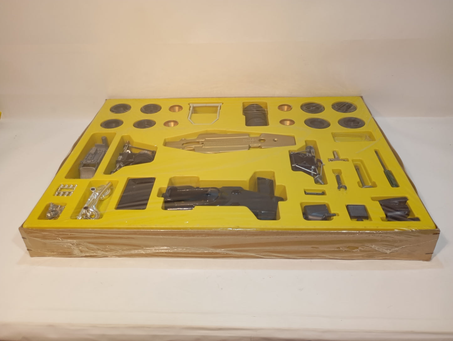 Schuco Lotus assembly set "JPS" Art.225197 (73089)