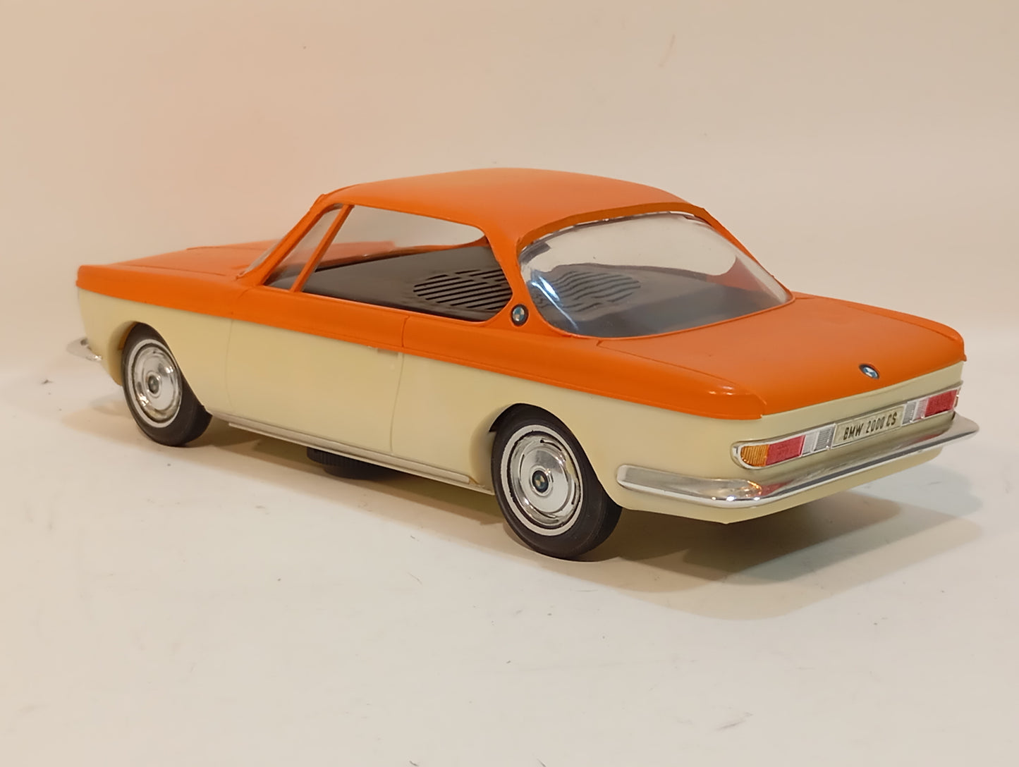 Trix Radio Car Art.9901 BMW 2000 CS mit MW OVP (73235)