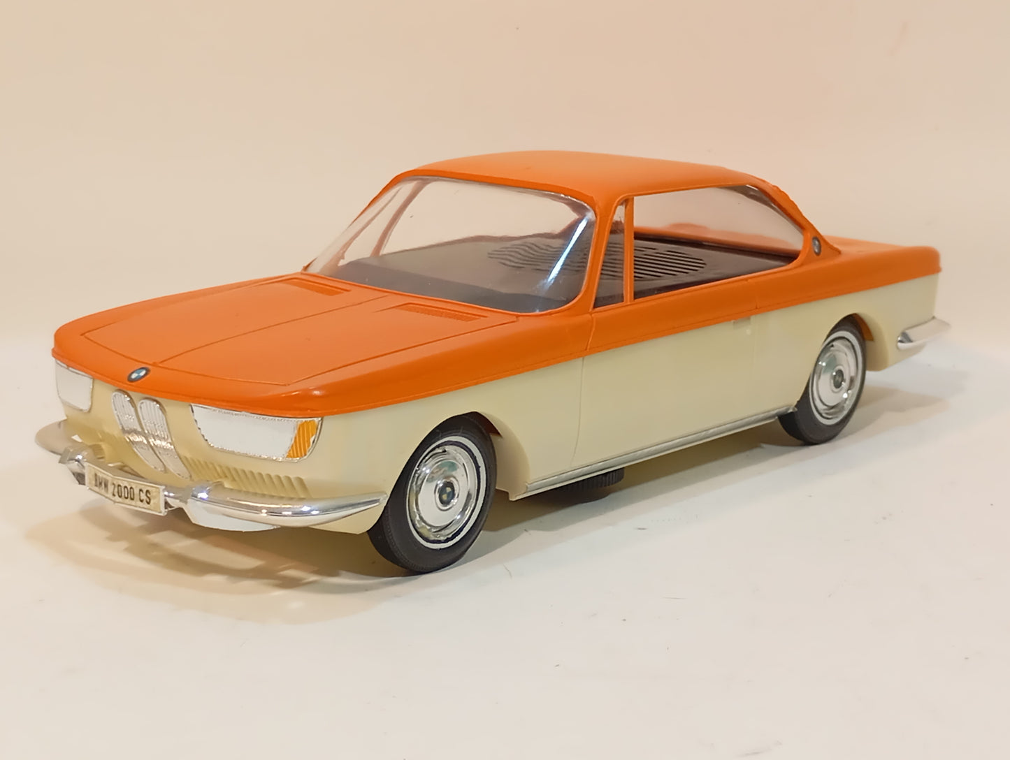 Trix Radio Car Art.9901 BMW 2000 CS mit MW OVP (73235)