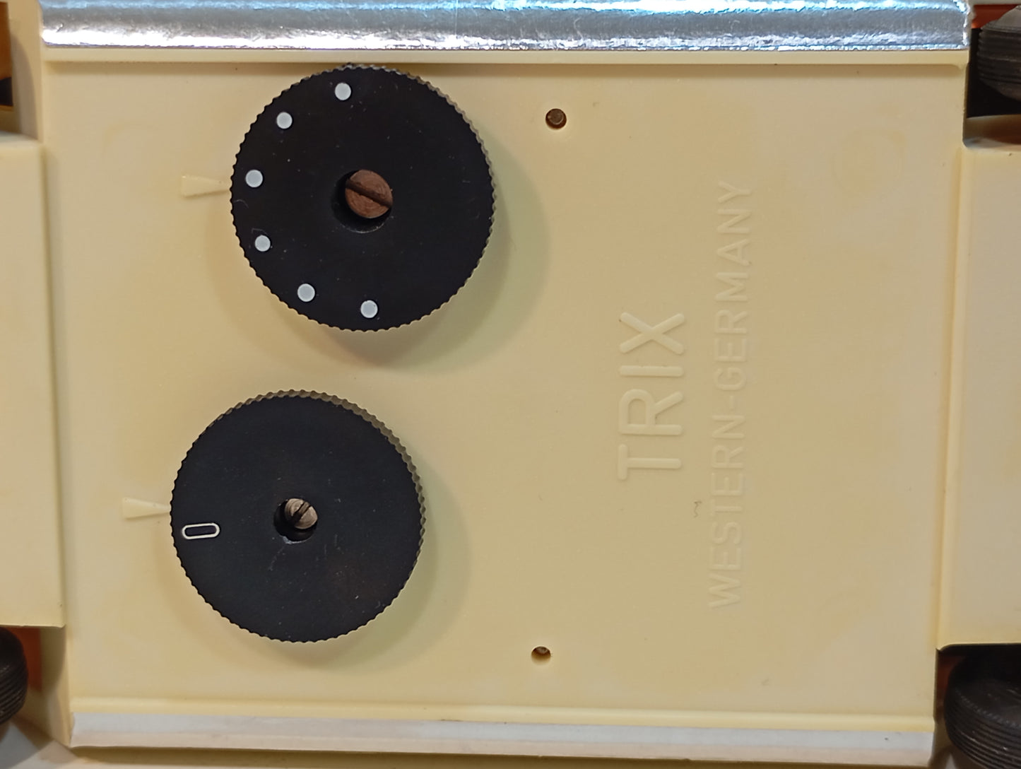 Trix Radio Car Art.9901 BMW 2000 CS mit MW OVP (73235)