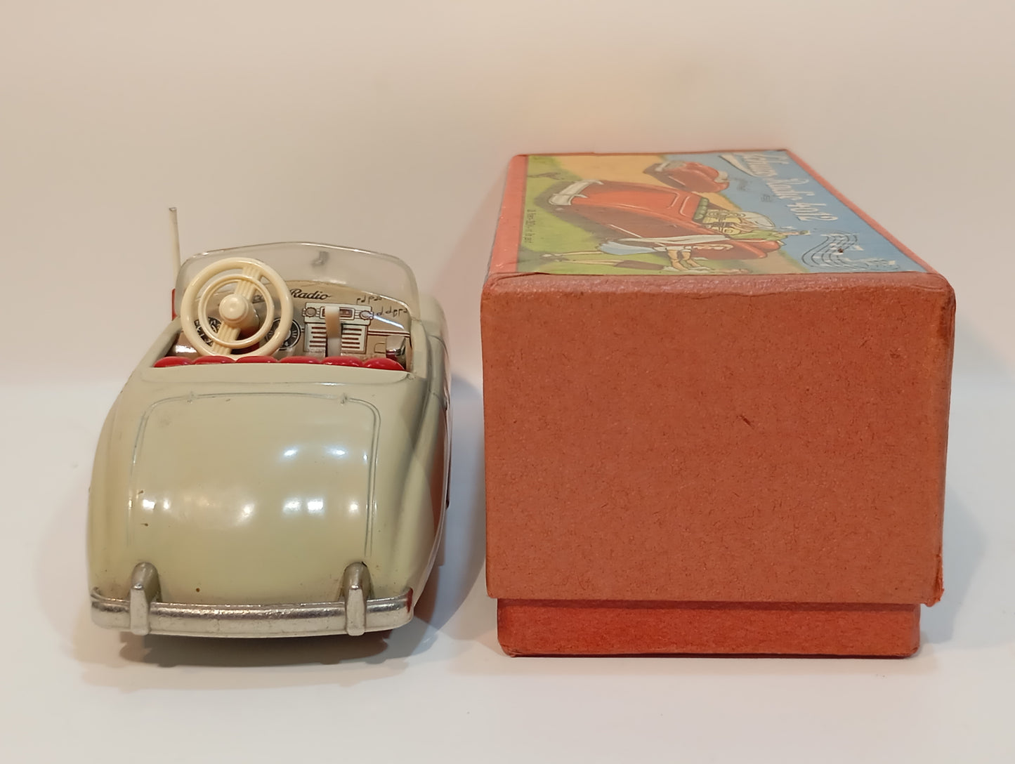 Schuco Radio Auto 4012 mit Originalkarton (73292)