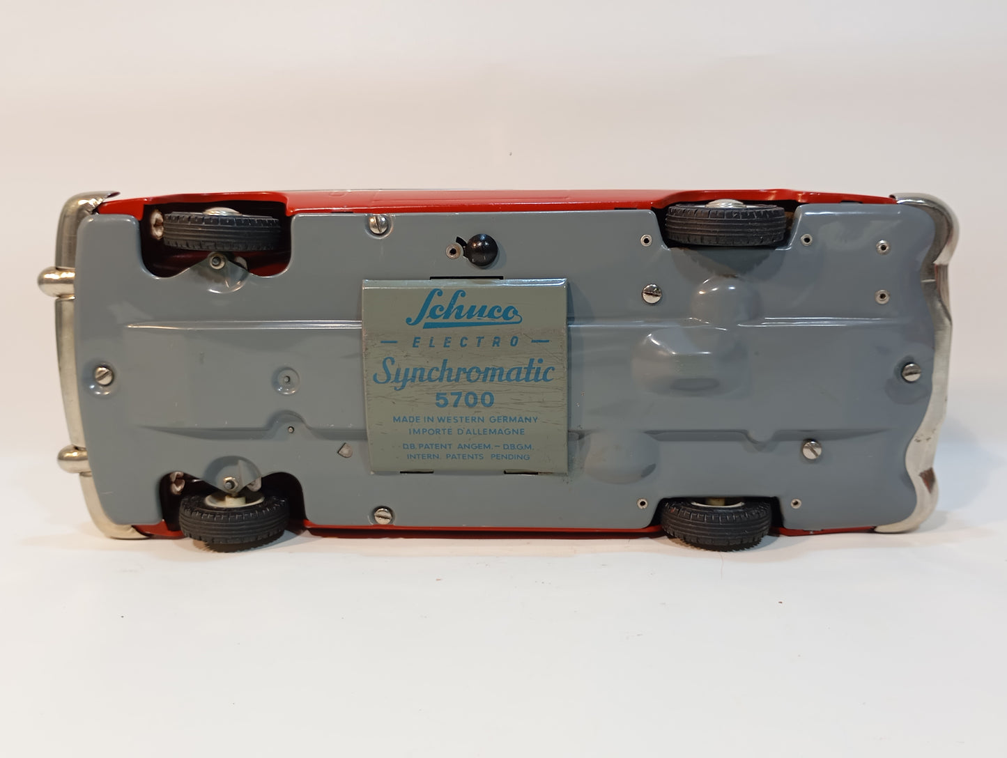 Schuco 5700 Electro Synchromatic Packard im Originalkarton (73299)