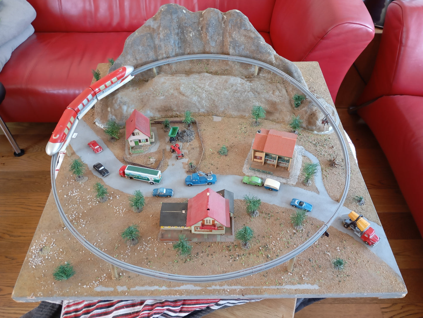 Schuco Ausstellungsensemble Diorama Piccolo & Monorail Bahn (73445)