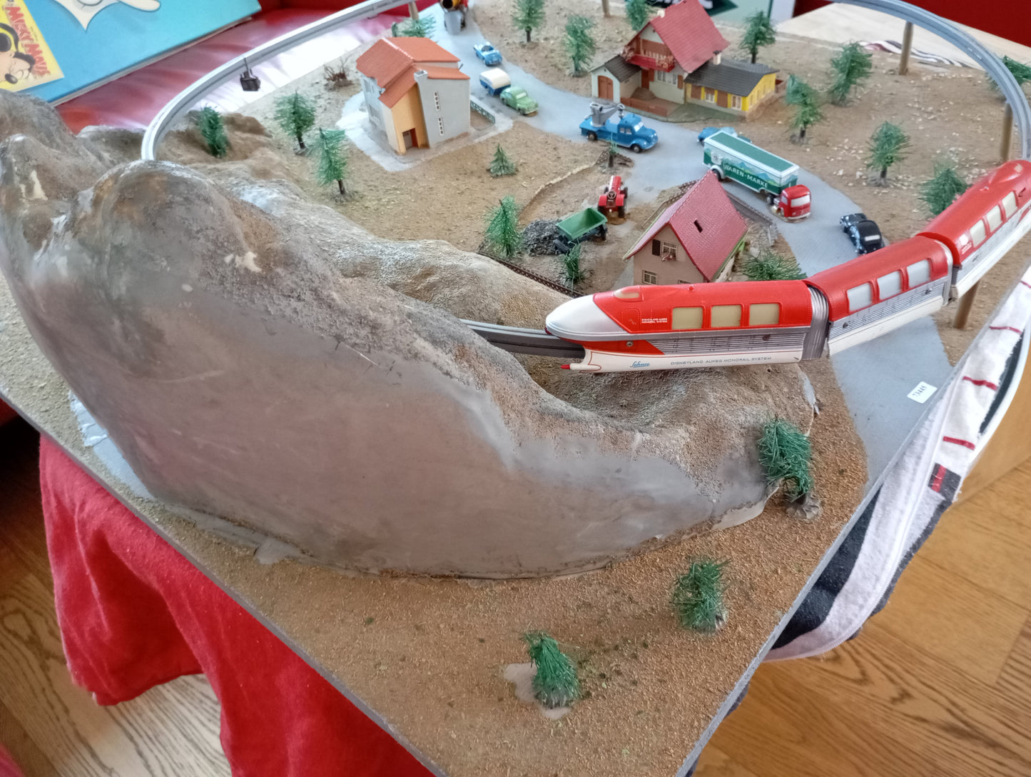 Schuco Ausstellungsensemble Diorama Piccolo & Monorail Bahn (73445)