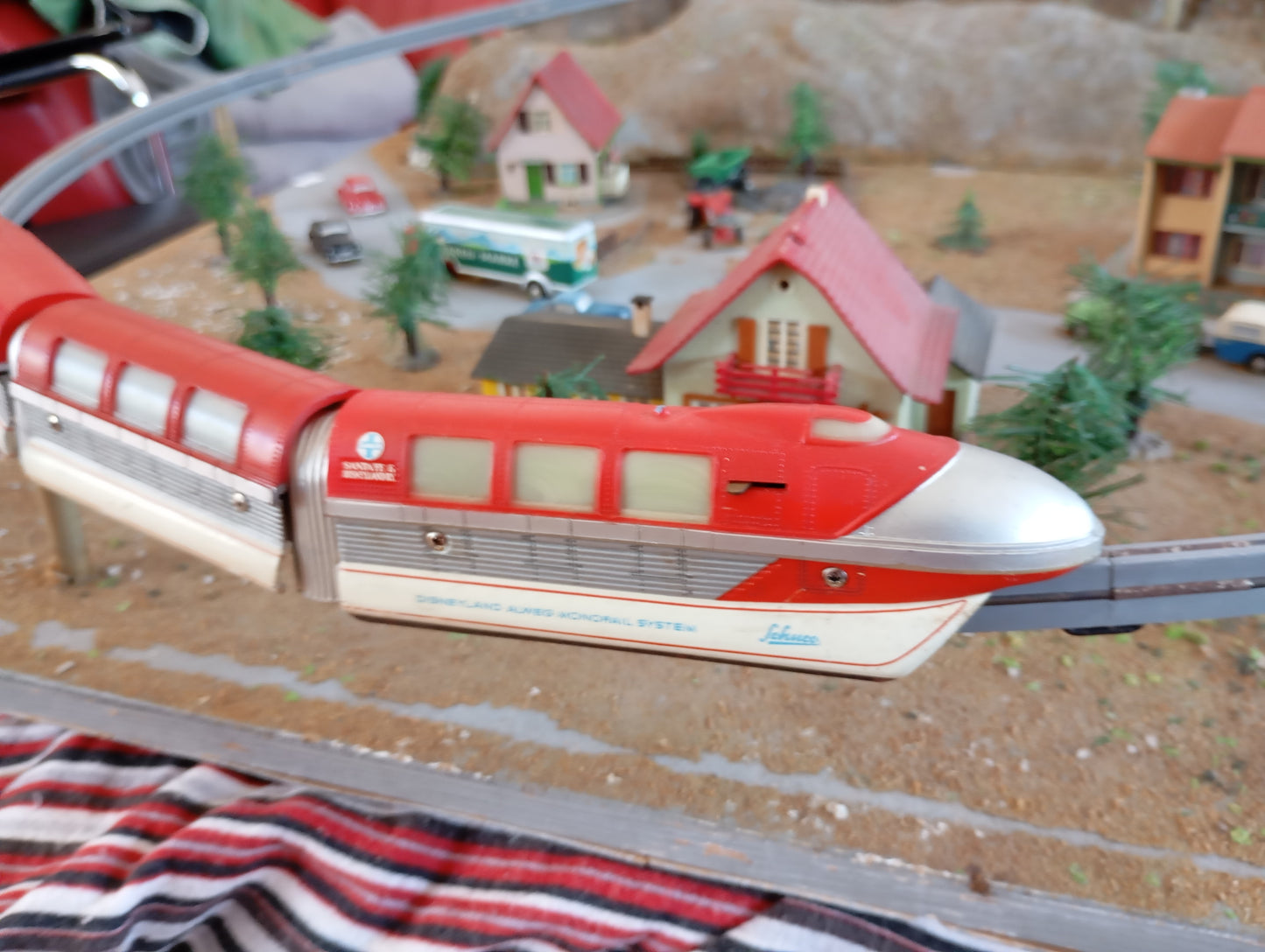 Schuco Ausstellungsensemble Diorama Piccolo & Monorail Bahn (73445)