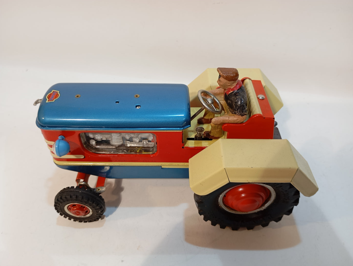 Gama 800E / 10 Traktor im Originalkarton (73575)