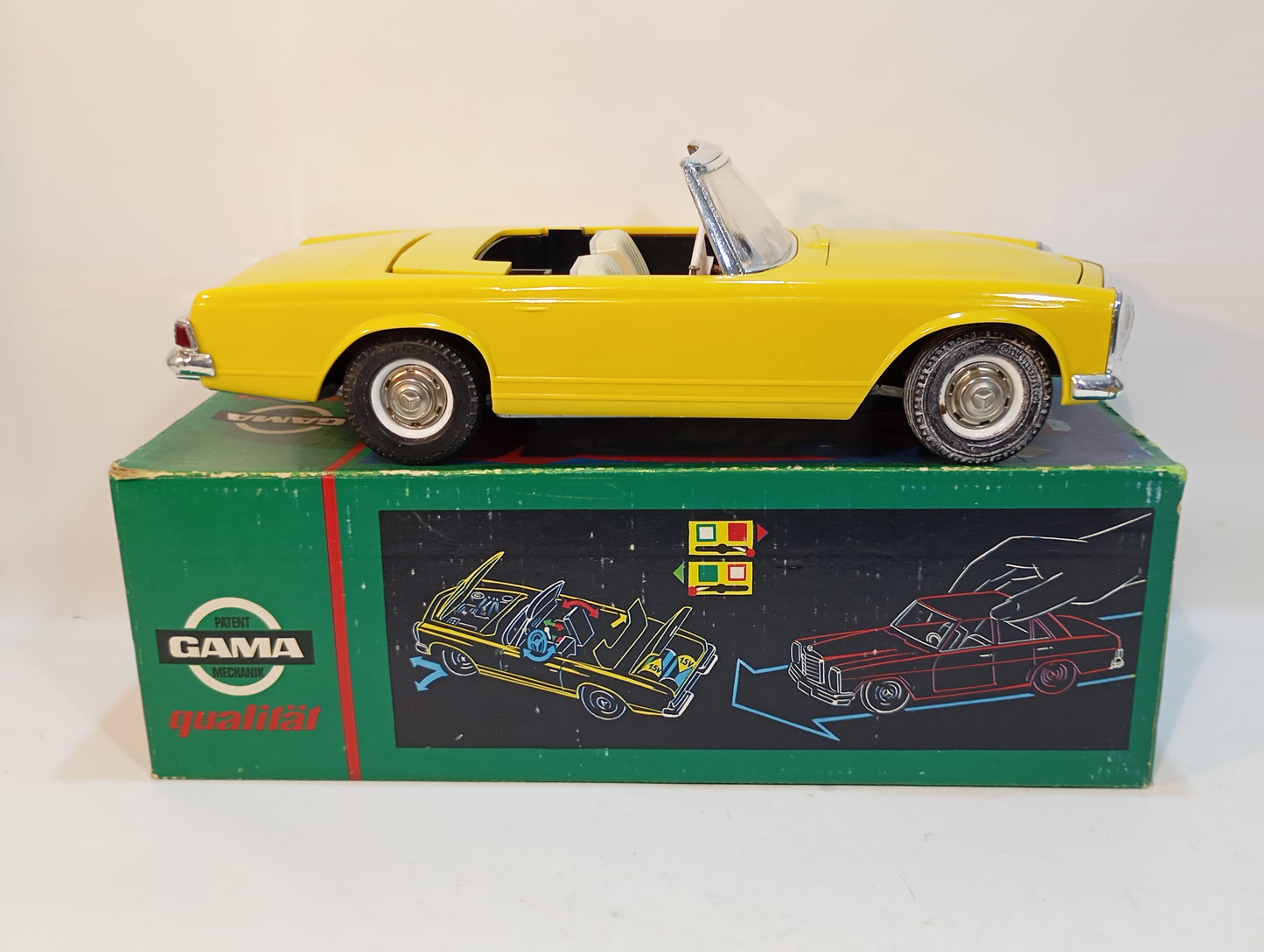 Gama 3808 Pagoden Mercedes Cabrio im Originalkarton (73589)