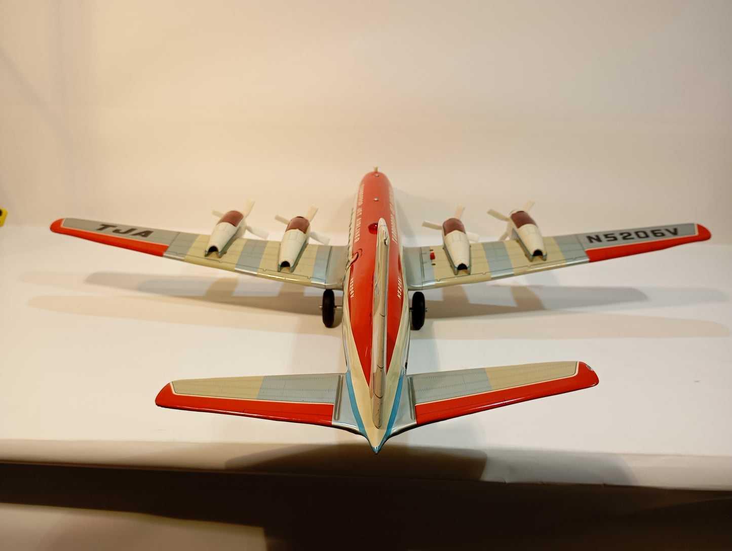 Yone Flugzeug TJA (73626)