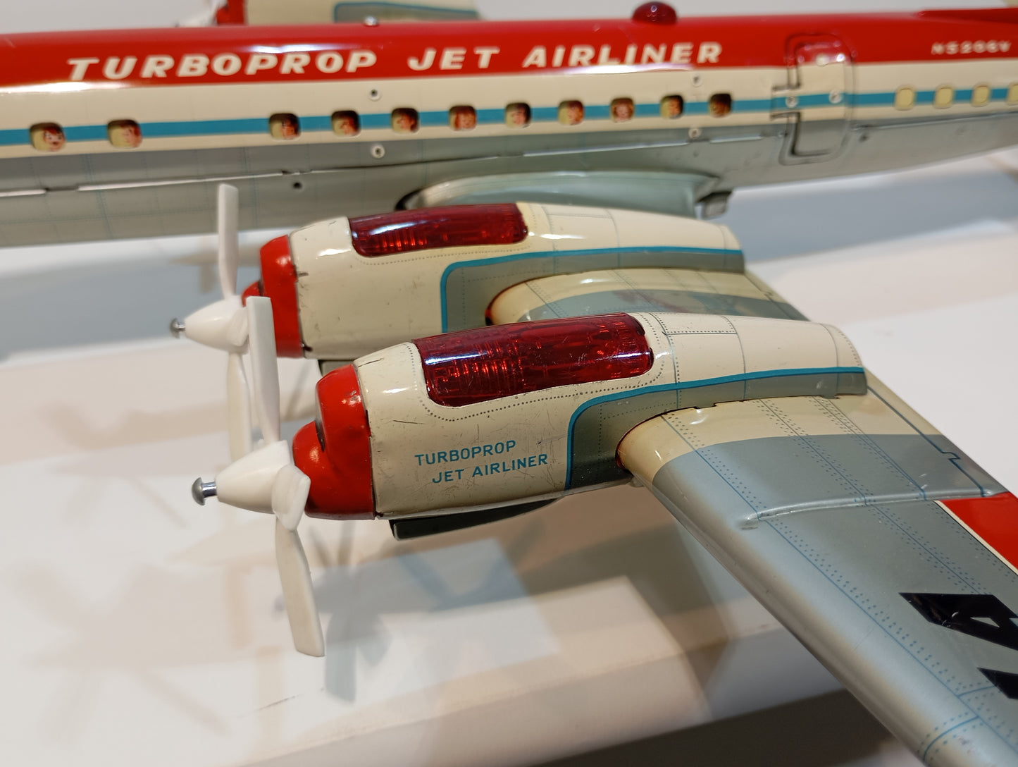 Yone Flugzeug TJA (73626)