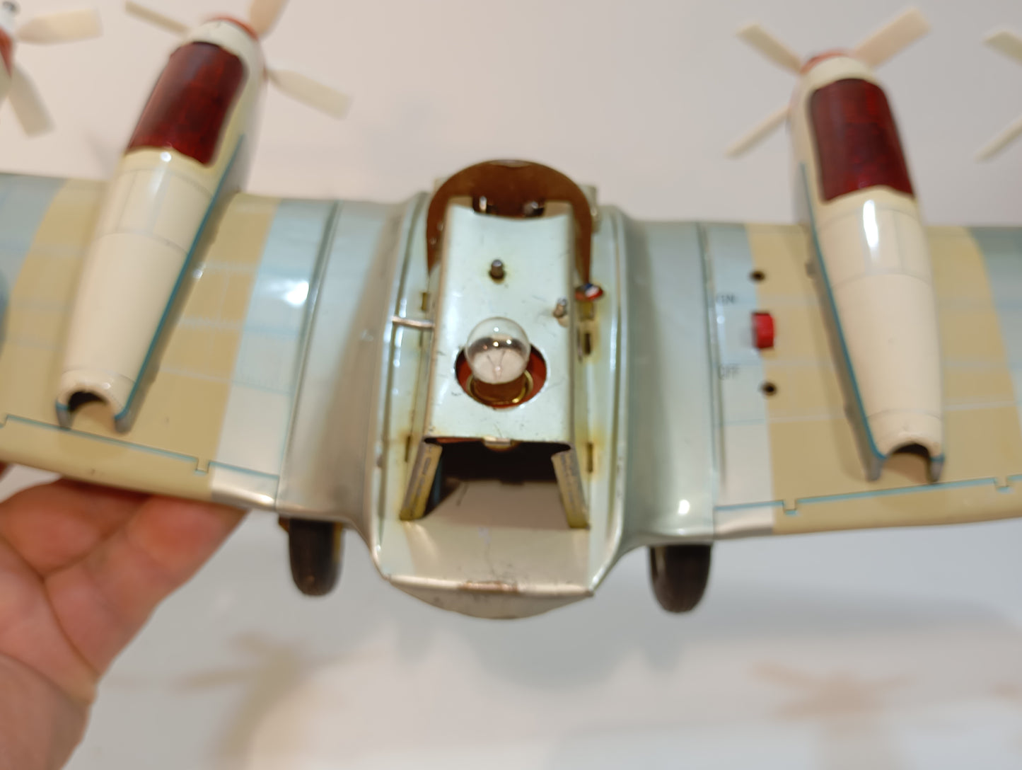 Yone Flugzeug TJA (73626)