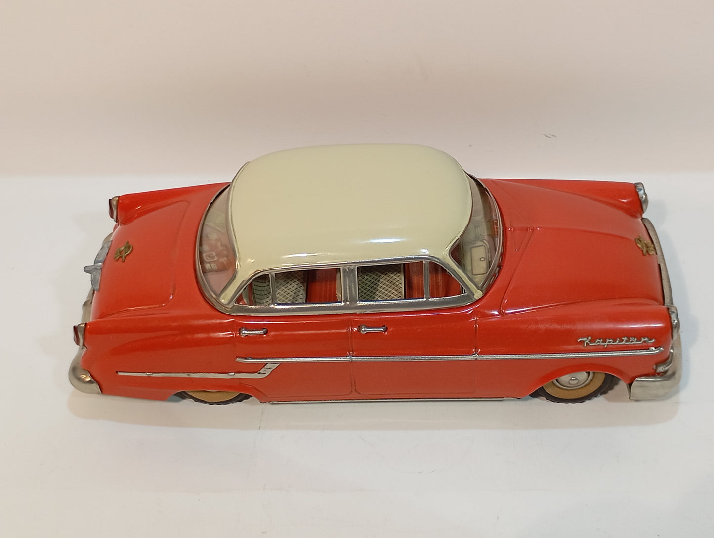 Gama Opel Kapitän 400 mit Originalkarton (73636)