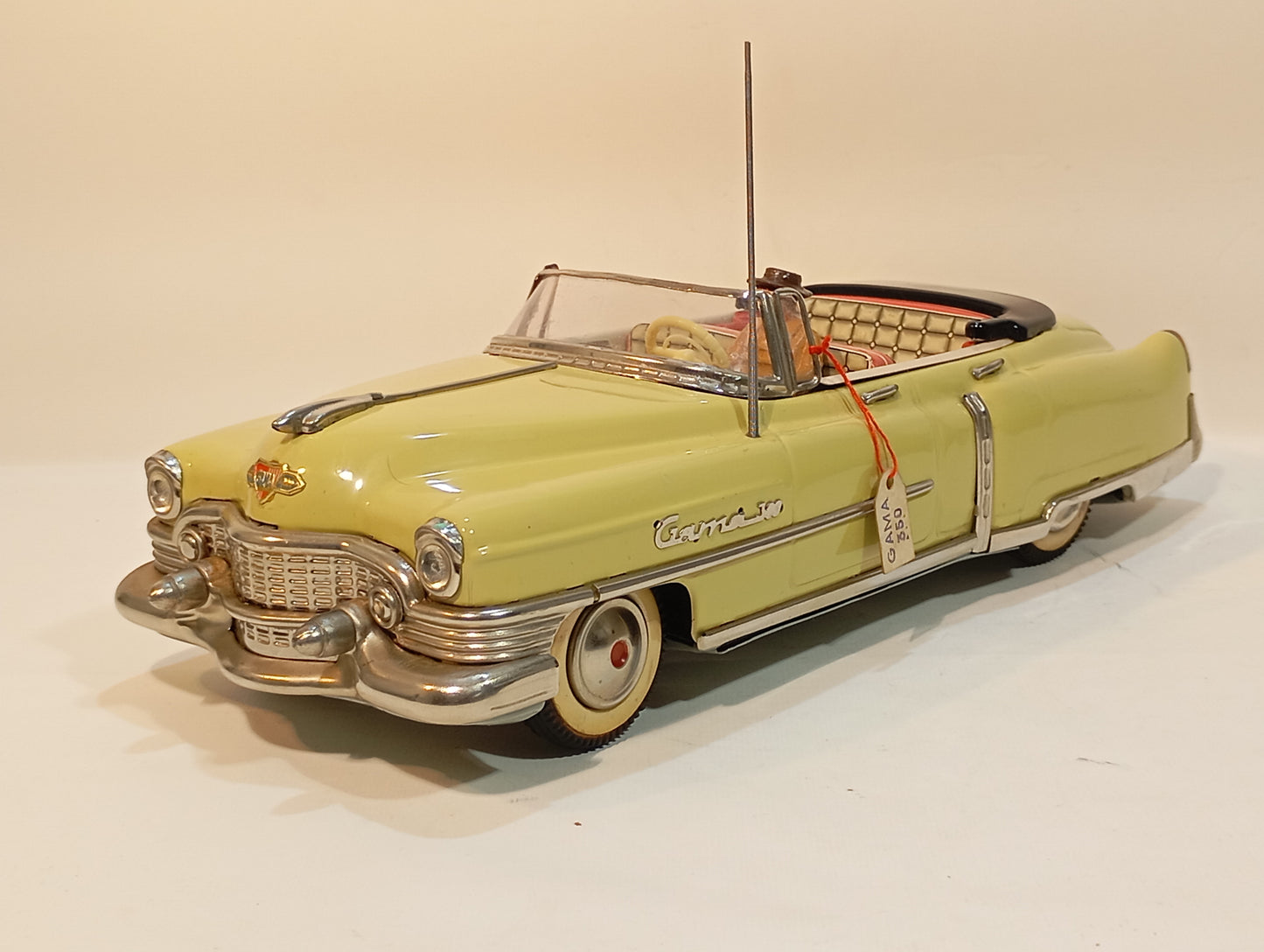 Gama Cadillac Cabriolet 3500 mit Schwungradantrieb (73677)