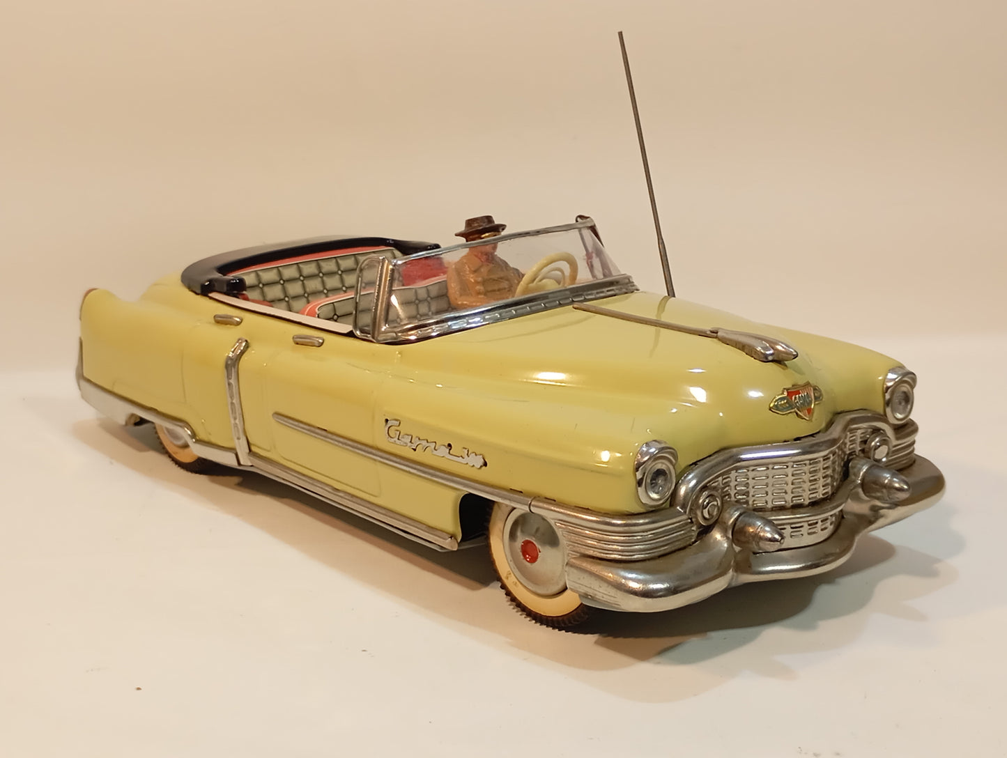 Gama Cadillac Cabriolet 3500 mit Schwungradantrieb (73677)