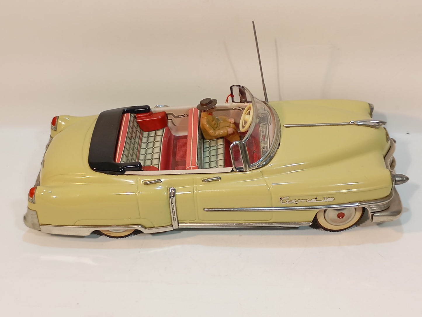Gama Cadillac Cabriolet 3500 mit Schwungradantrieb (73677)