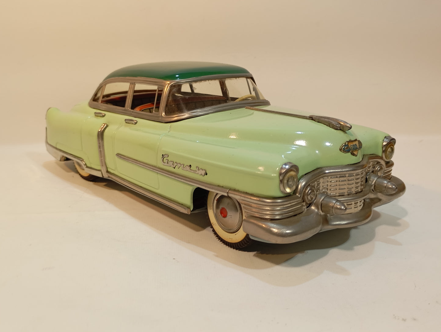 Gama Cadillac Limousine (73678)