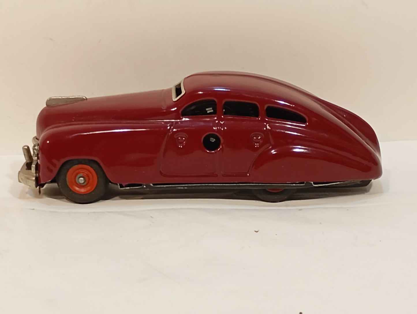 Schuco 1250 Maybach Limousine (69722)