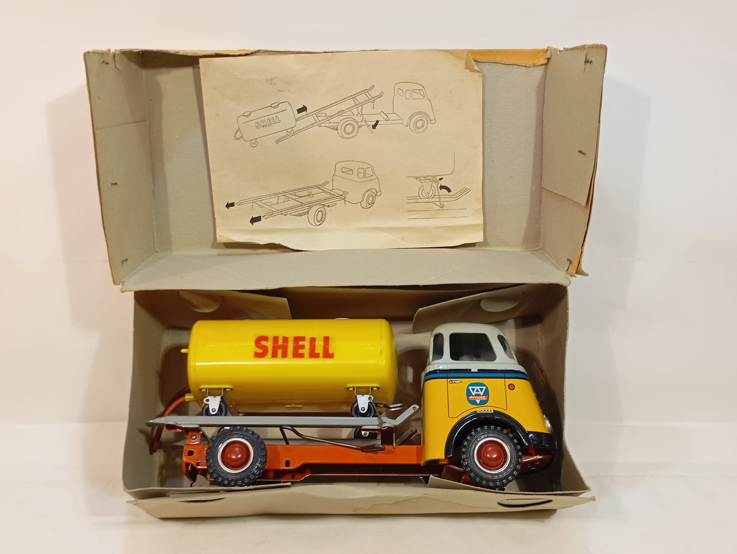Arnold DAF LKW Shell mit Originalkarton (70696)