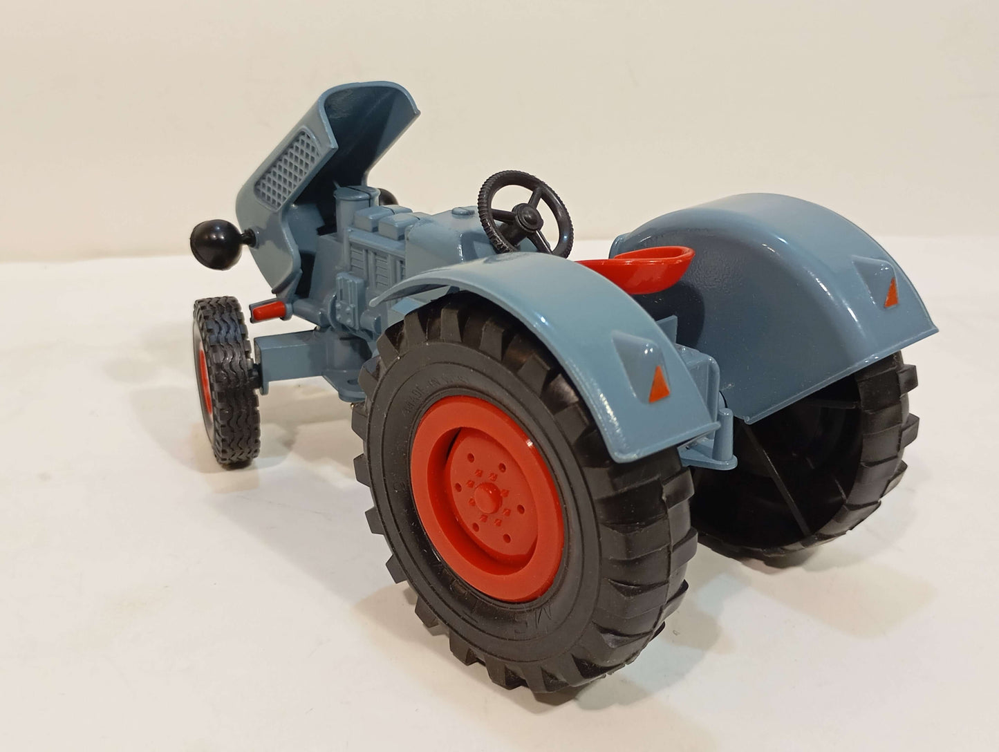 Michael Seidel (MS) 1775/2 Eicher Traktor im Originalkarton (73904)