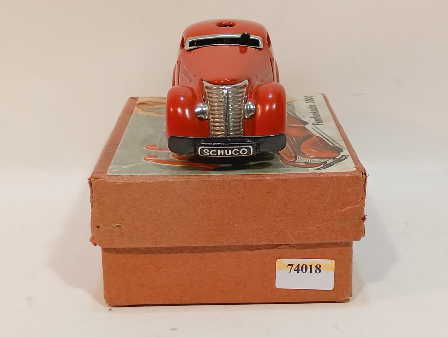 Schuco Fernlenkauto 3000 im Originalkarton (74018)