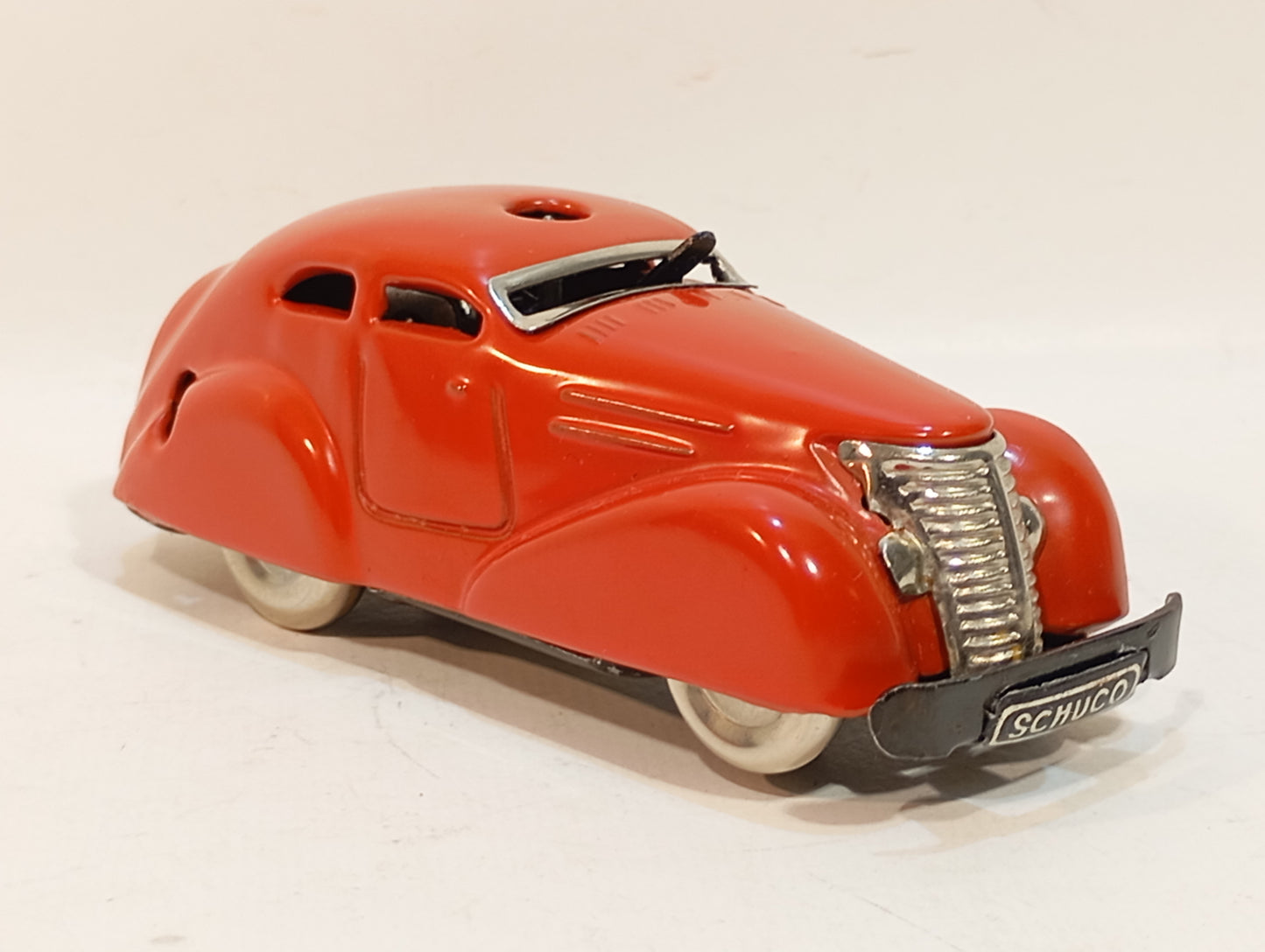 Schuco Fernlenkauto 3000 im Originalkarton (74018)
