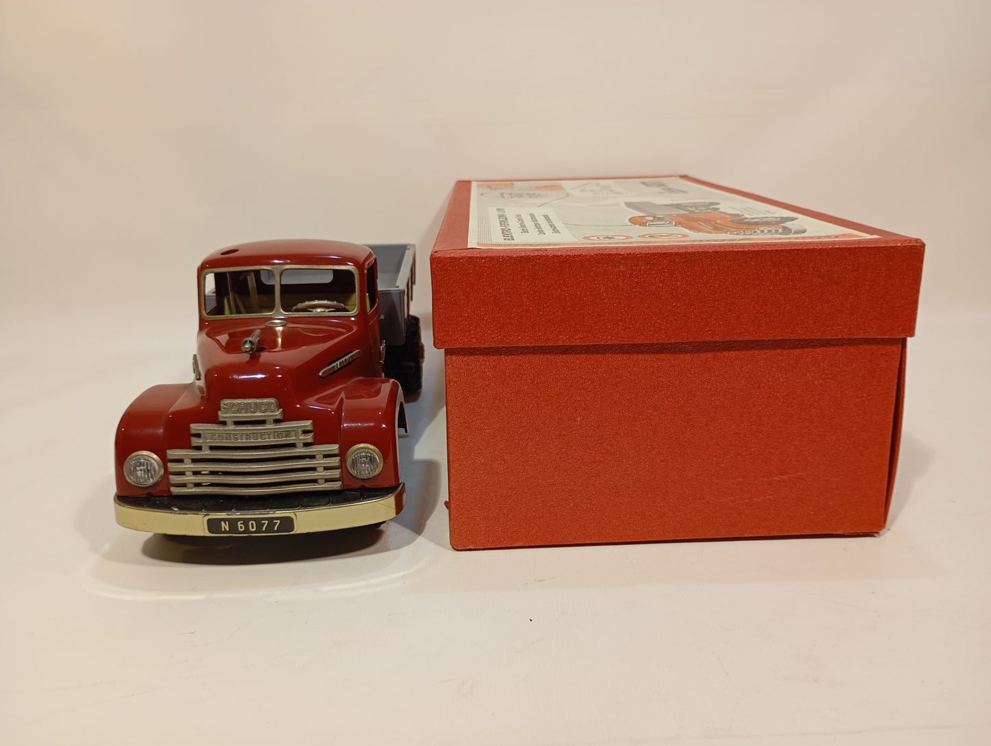 Schuco 6077 Electro Fernlenk LKW im Originalkarton (73926)