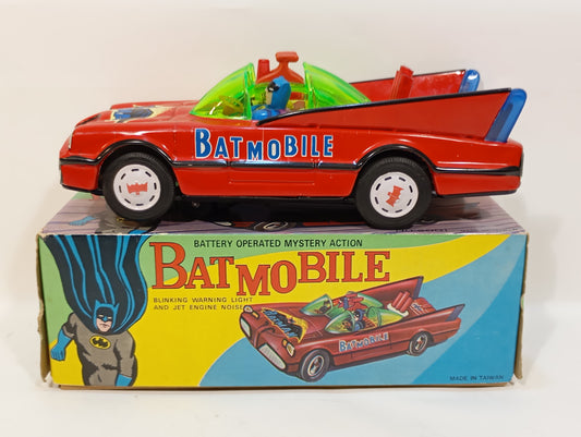 Taiwan Batmobil Nummer 2001 im Originalkarton