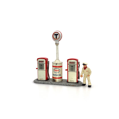 Arnold T Tankstelle (75258)