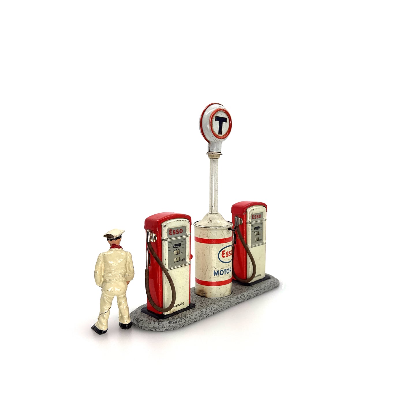 Arnold T Tankstelle (75258)
