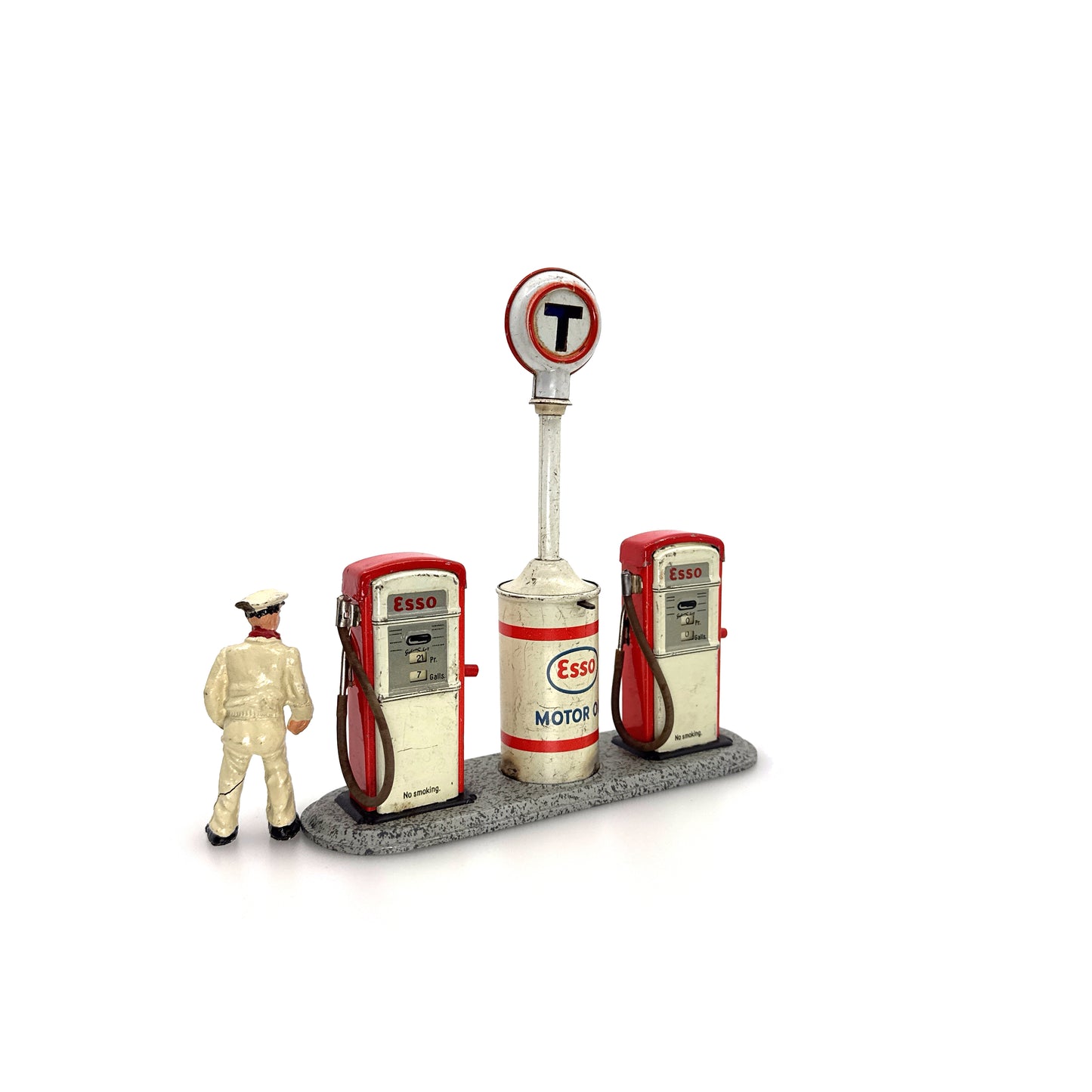 Arnold T Tankstelle (75258)