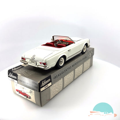 Schuco 5500 Real Mercedes Benz 230SL Pagode im Originalkarton (75030)