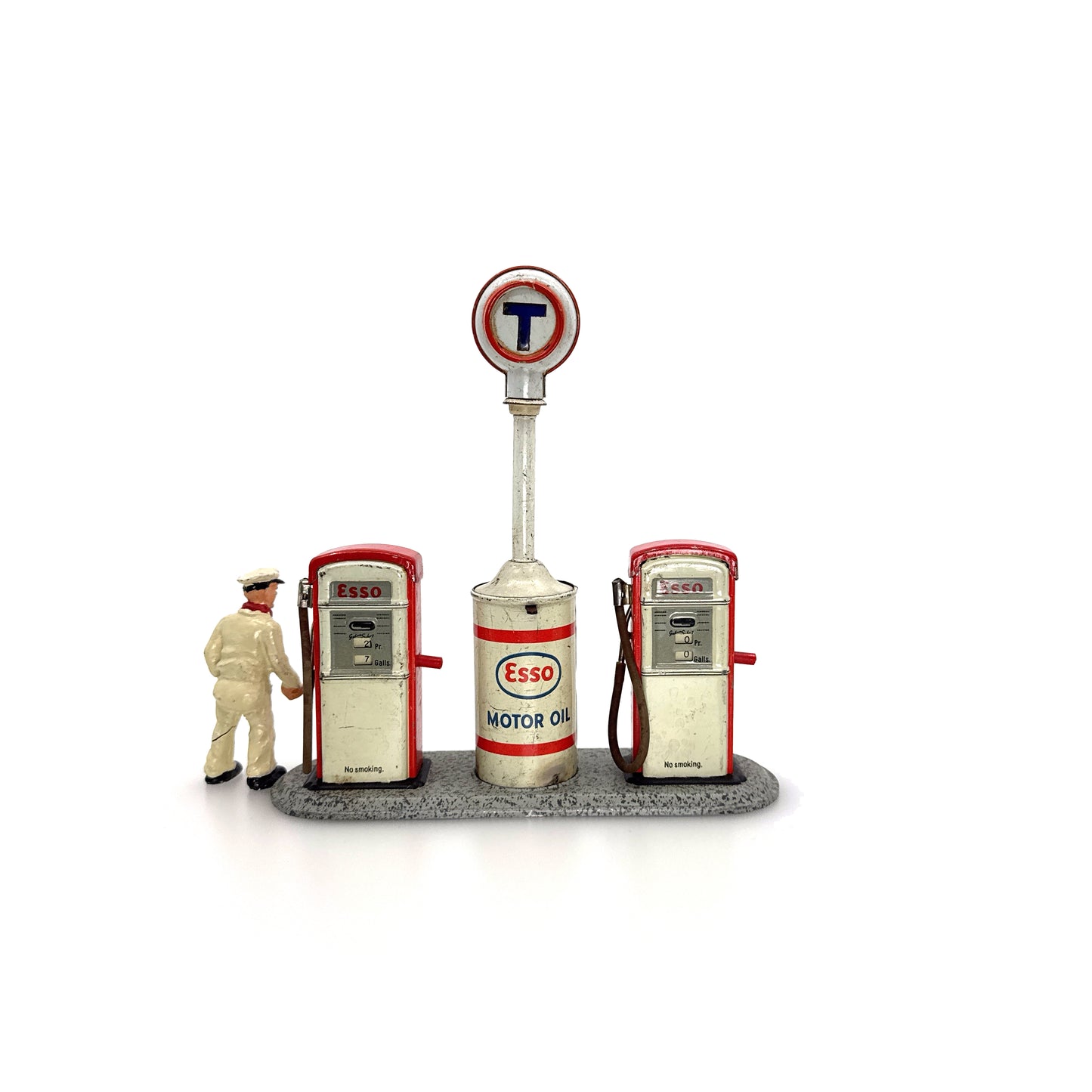 Arnold T Tankstelle (75258)