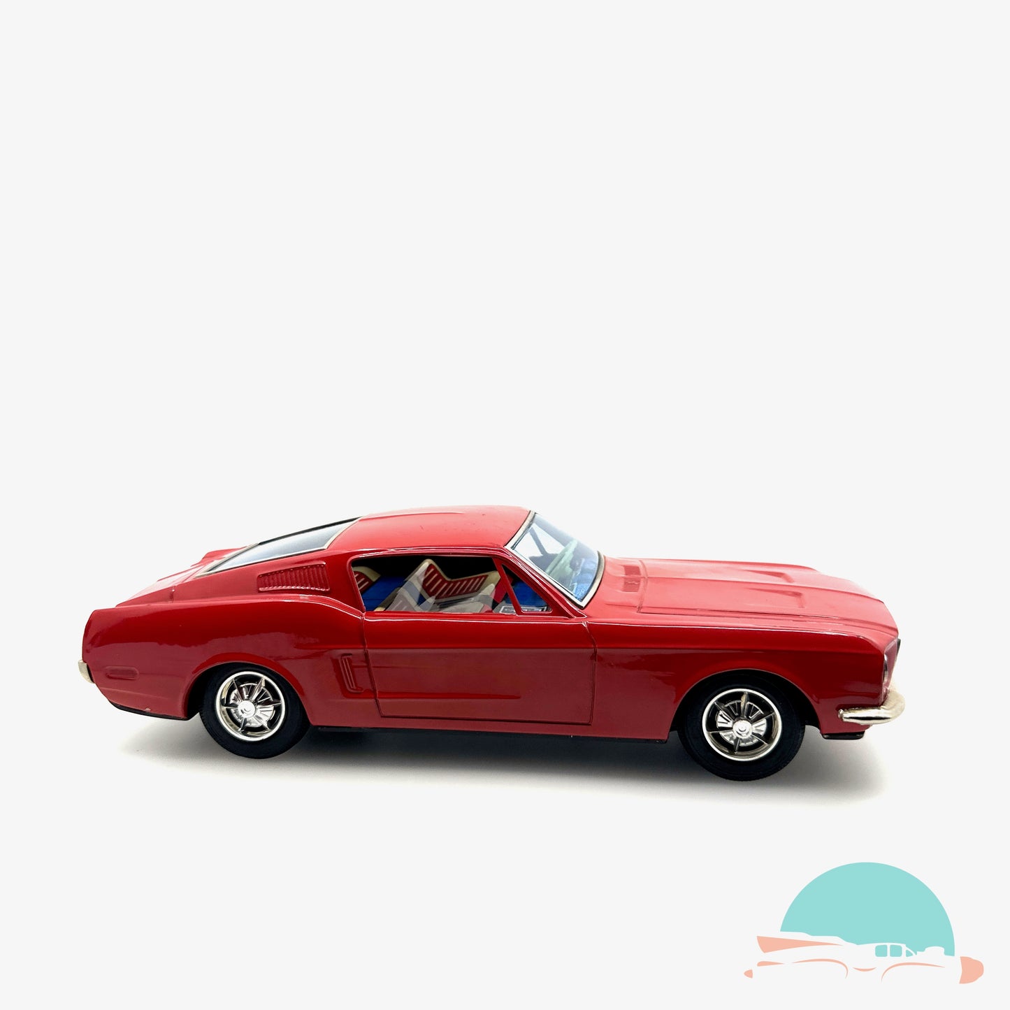 Bandai Ford Mustang Fastback 2040 im Originalkarton (75618)