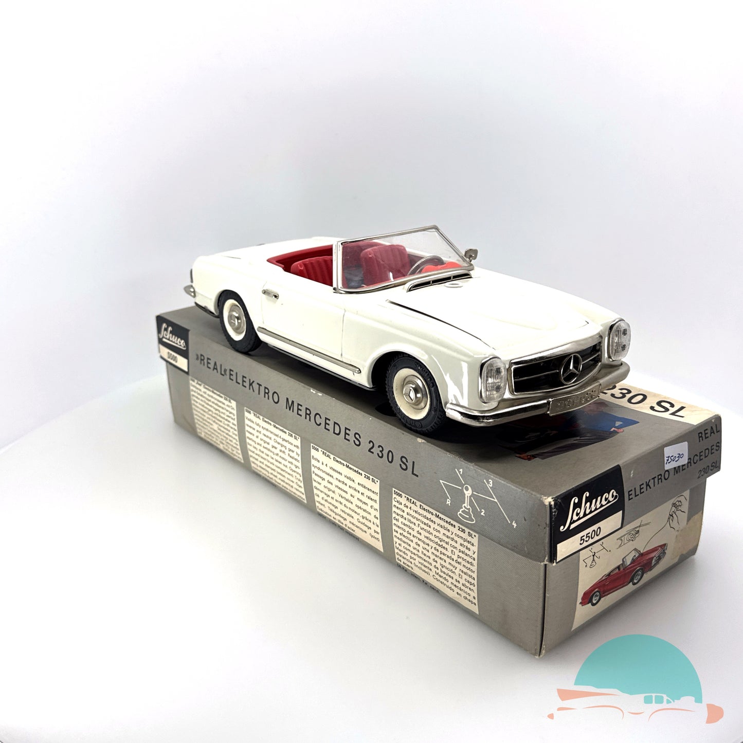 Schuco 5500 Real Mercedes Benz 230SL Pagode im Originalkarton (75030)